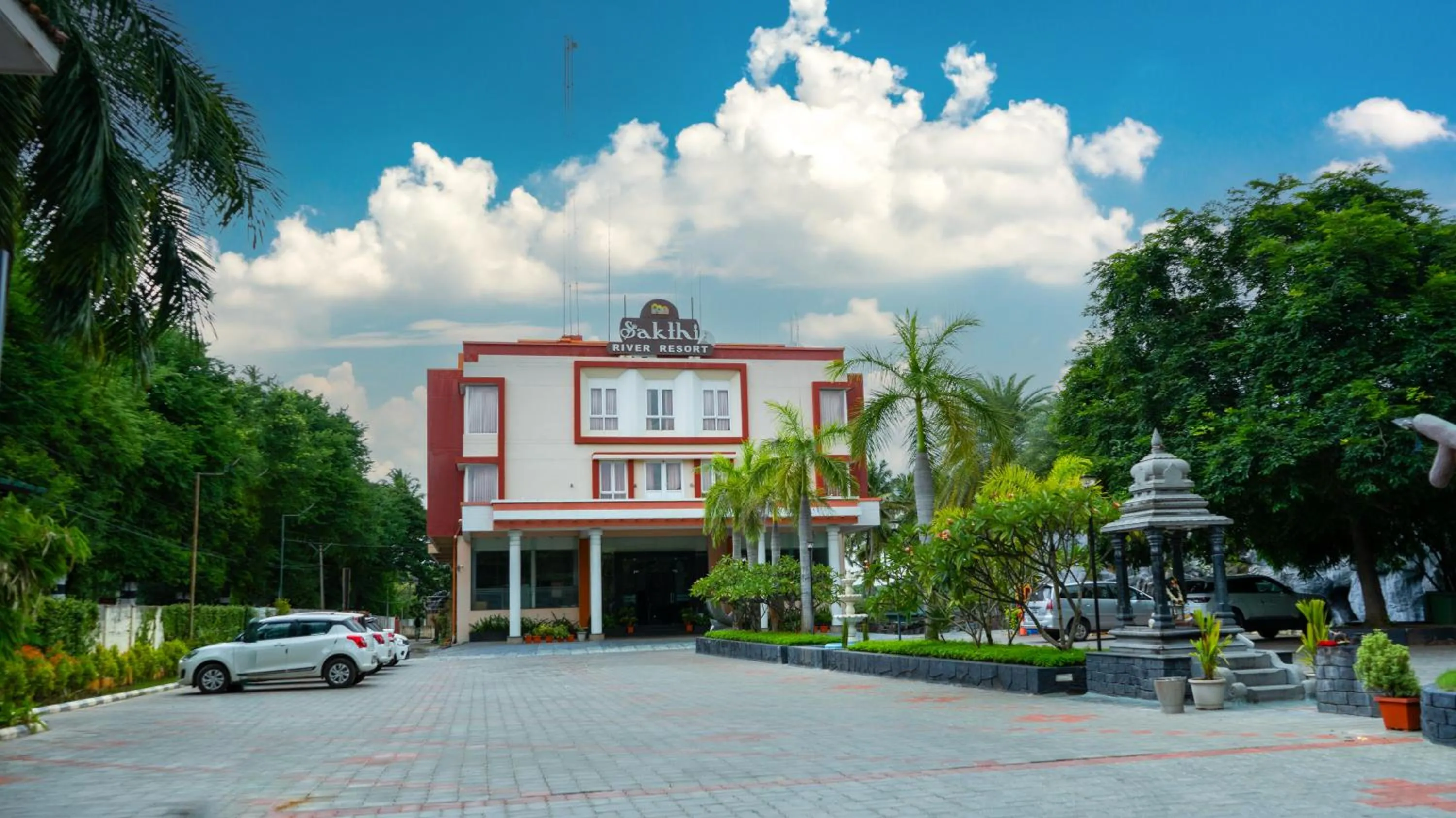 Property building in Sakthi River Resort