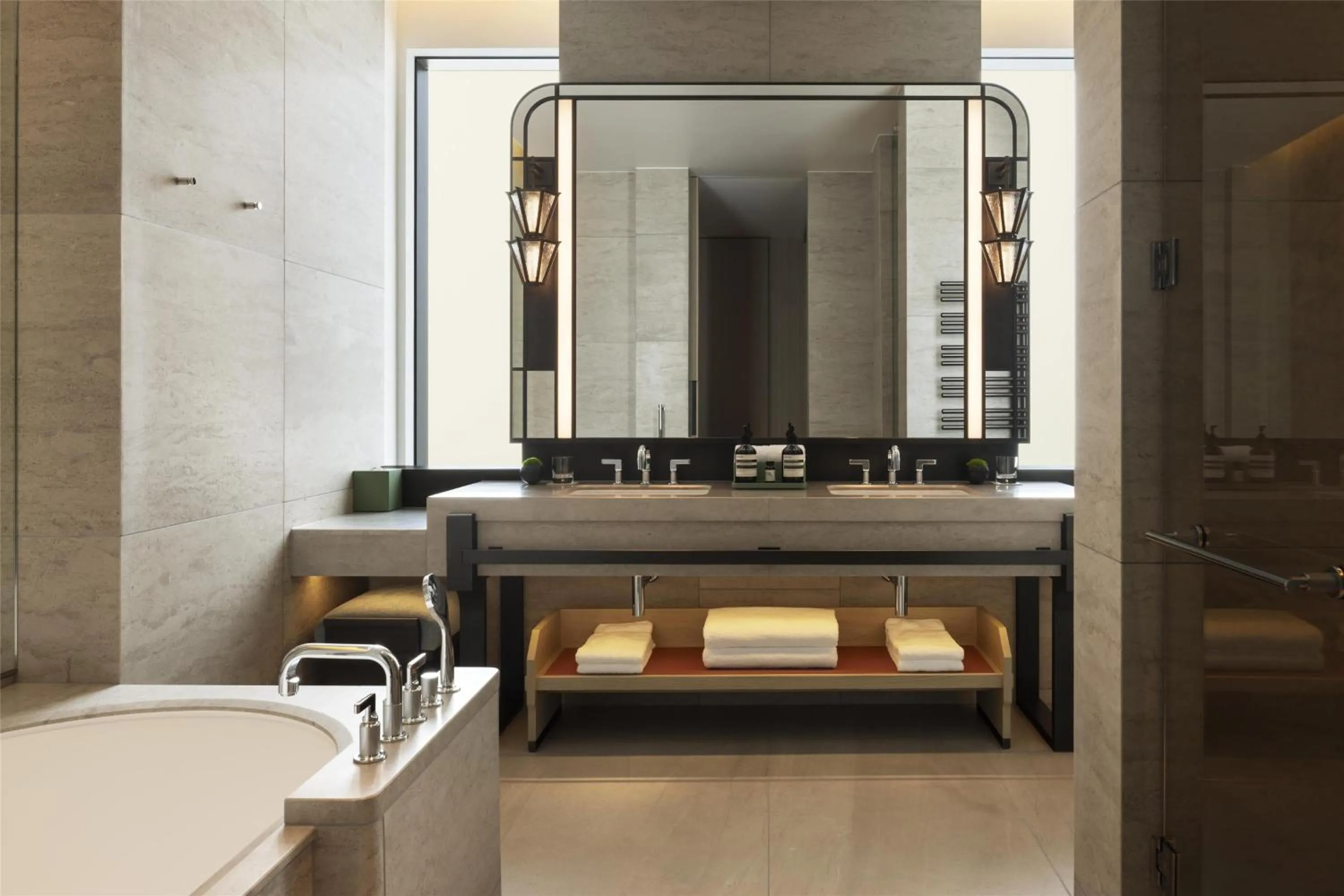 Bathroom in Waldorf Astoria Osaka