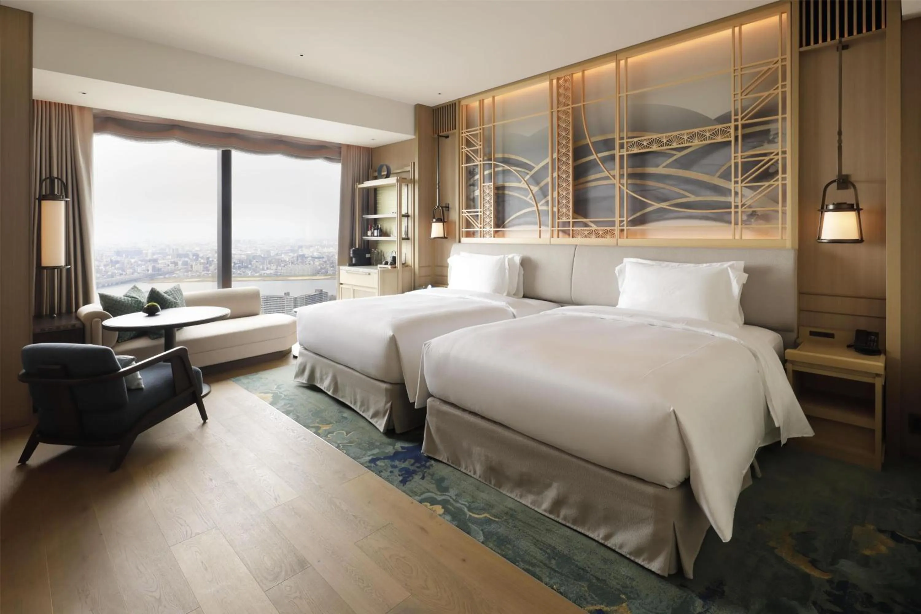 Bed in Waldorf Astoria Osaka