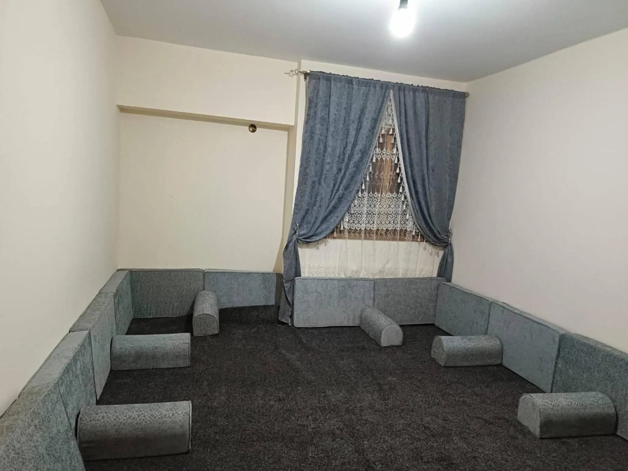 Seating area in Enjoying And Comfortable Stay