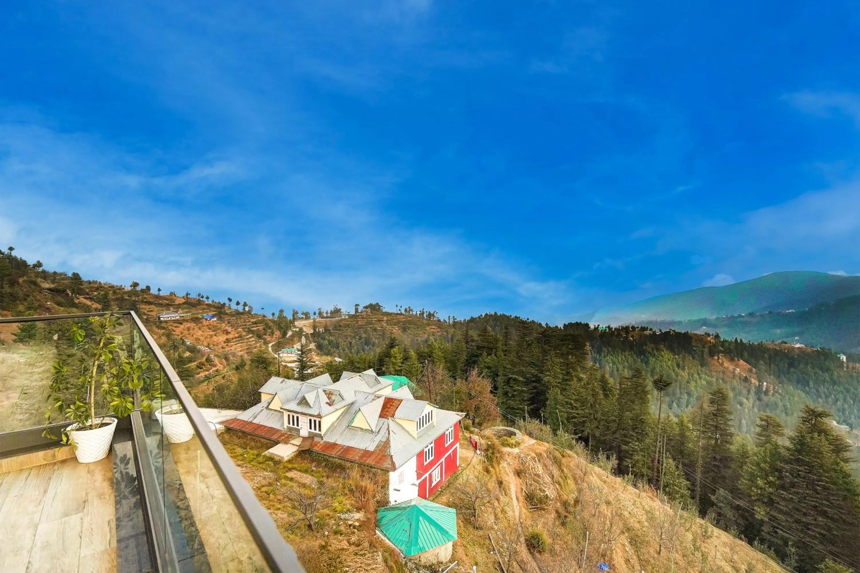 Natural landscape in Sunday by CheckIn Premium 5 BHK Villa Mihika, Shimla