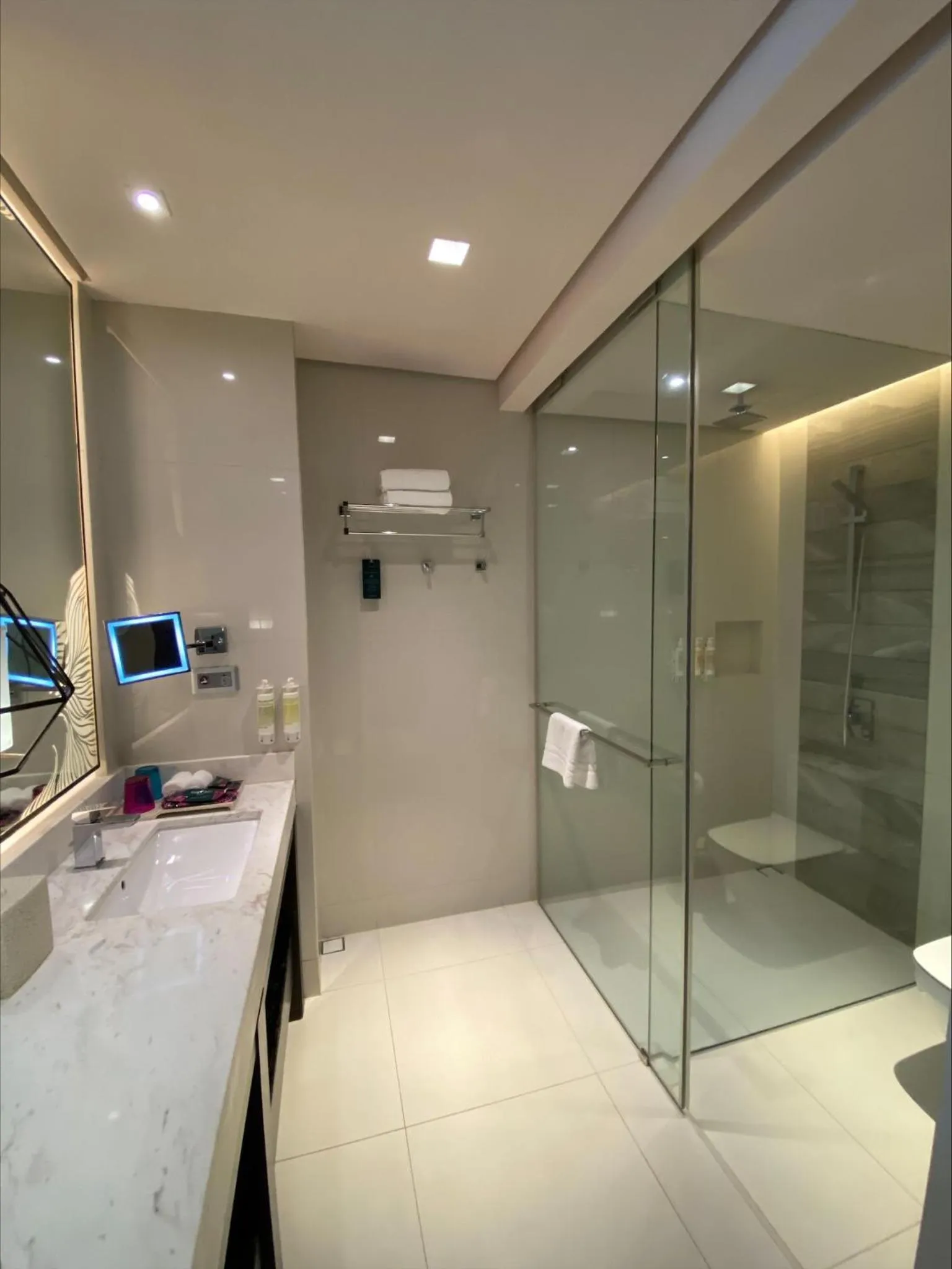 Bathroom in The Lind Boracay