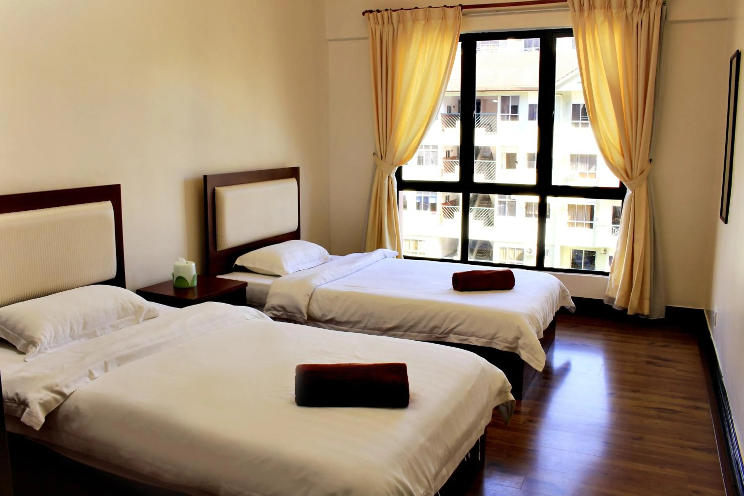 KK Vacation Apartments-Marina Court - STAY AND GET CASH REBATE