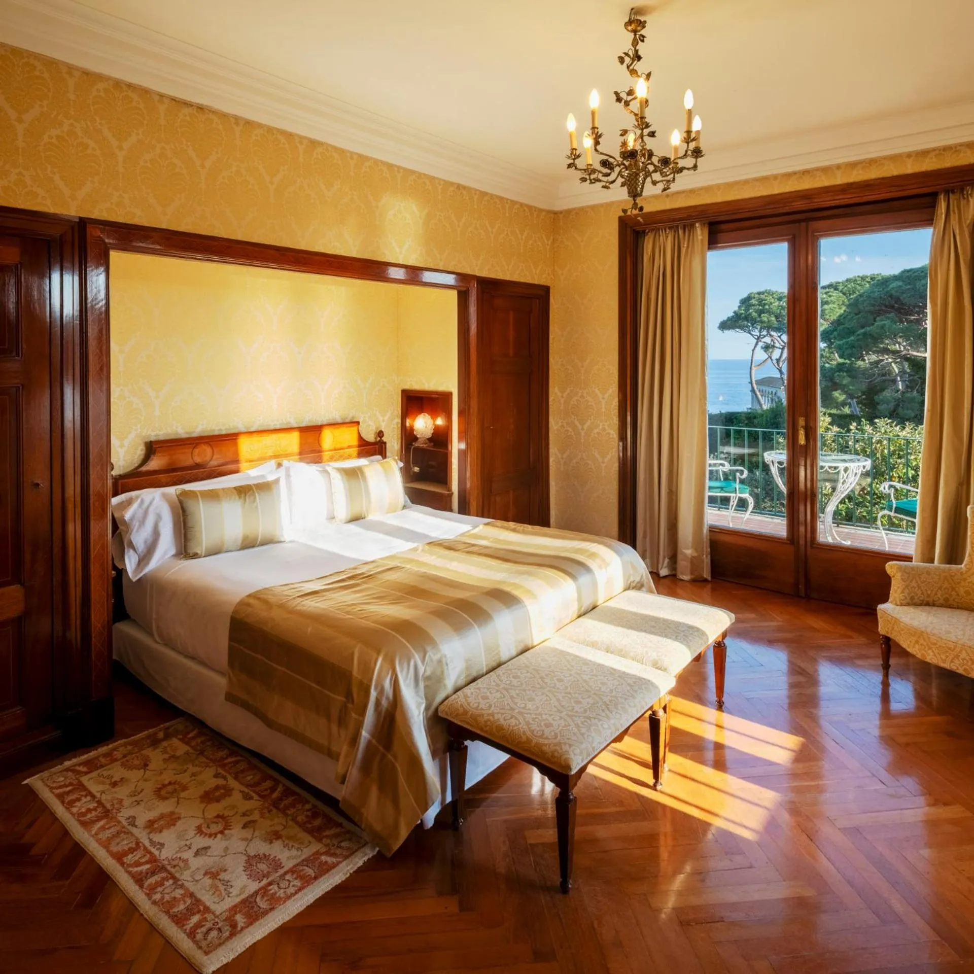 Bed in Hostal de la Gavina GL - The Leading Hotels of the World
