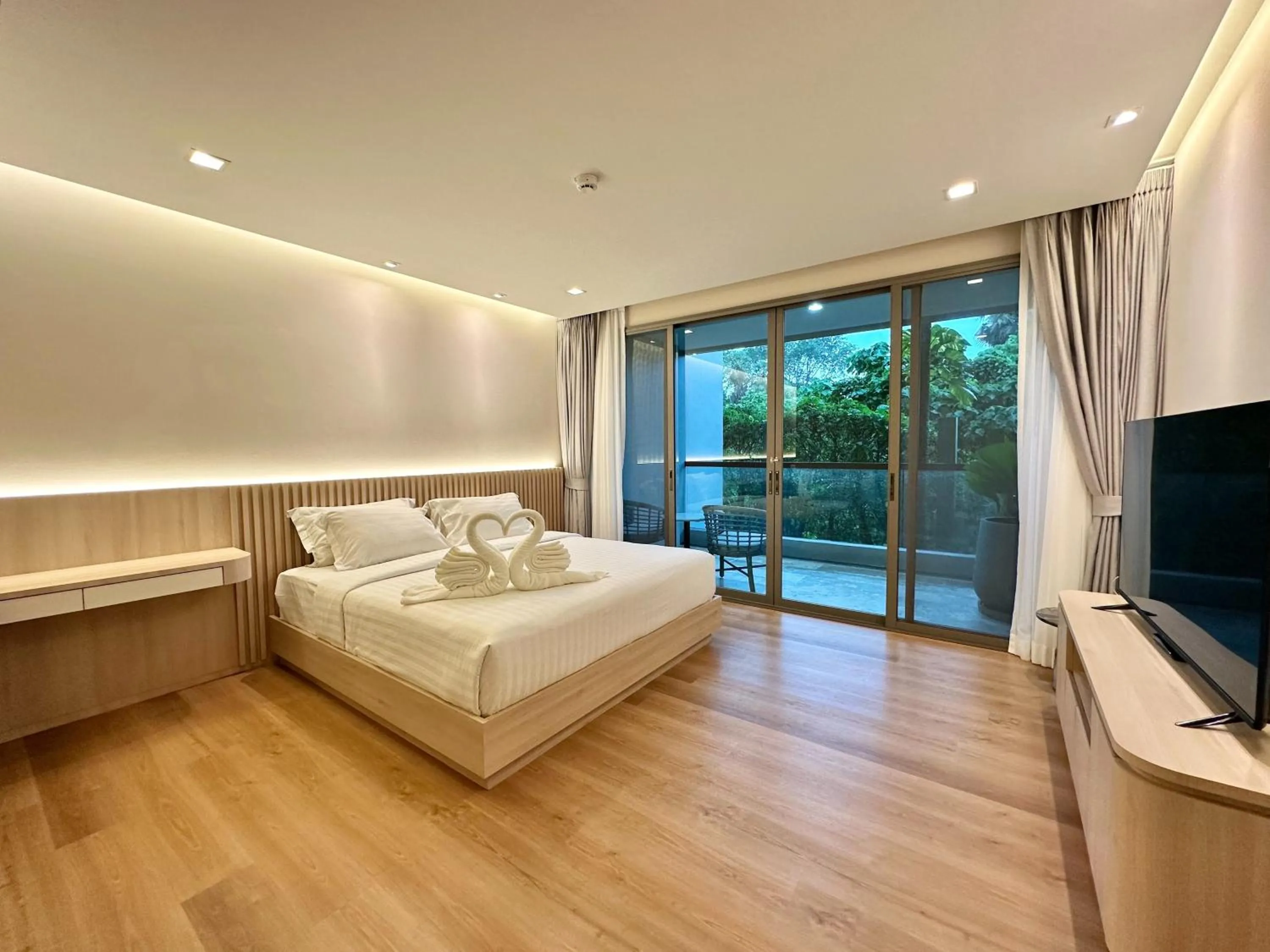 Bed in The Regent Phuket Bangtao Beach