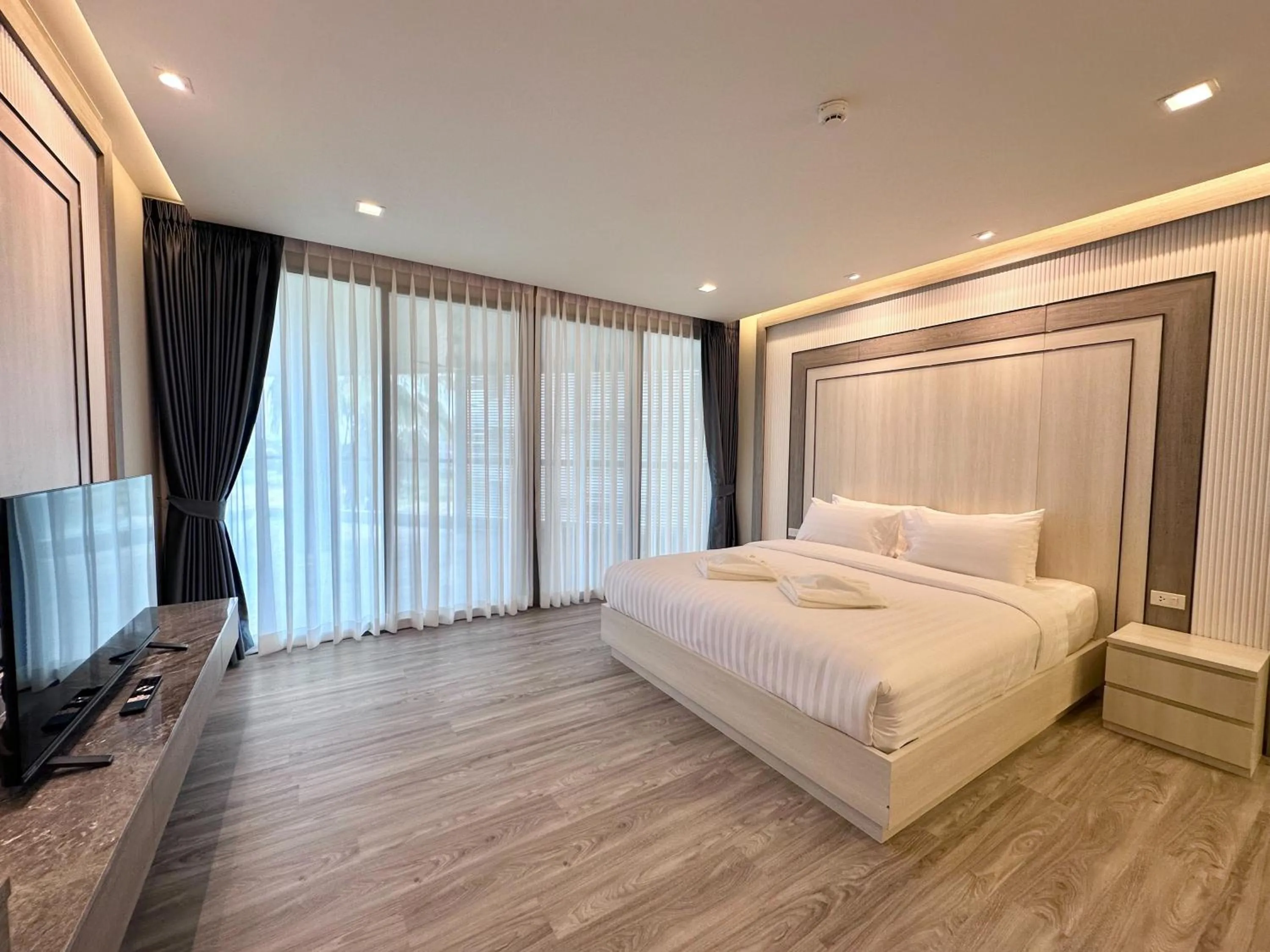 Bed in The Regent Phuket Bangtao Beach