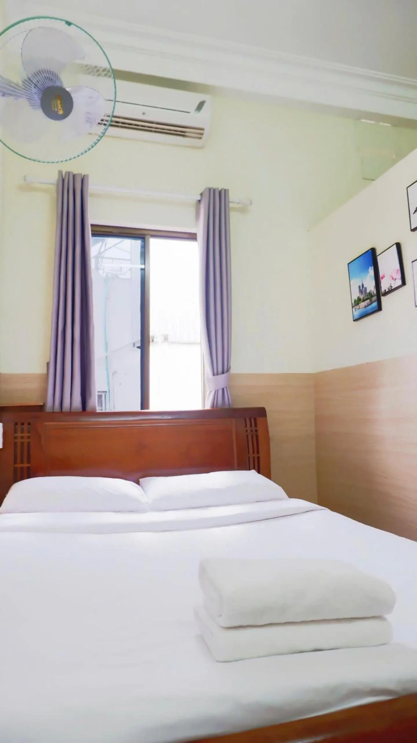 Bed in Hue Ancient Town - Homestay in Hue