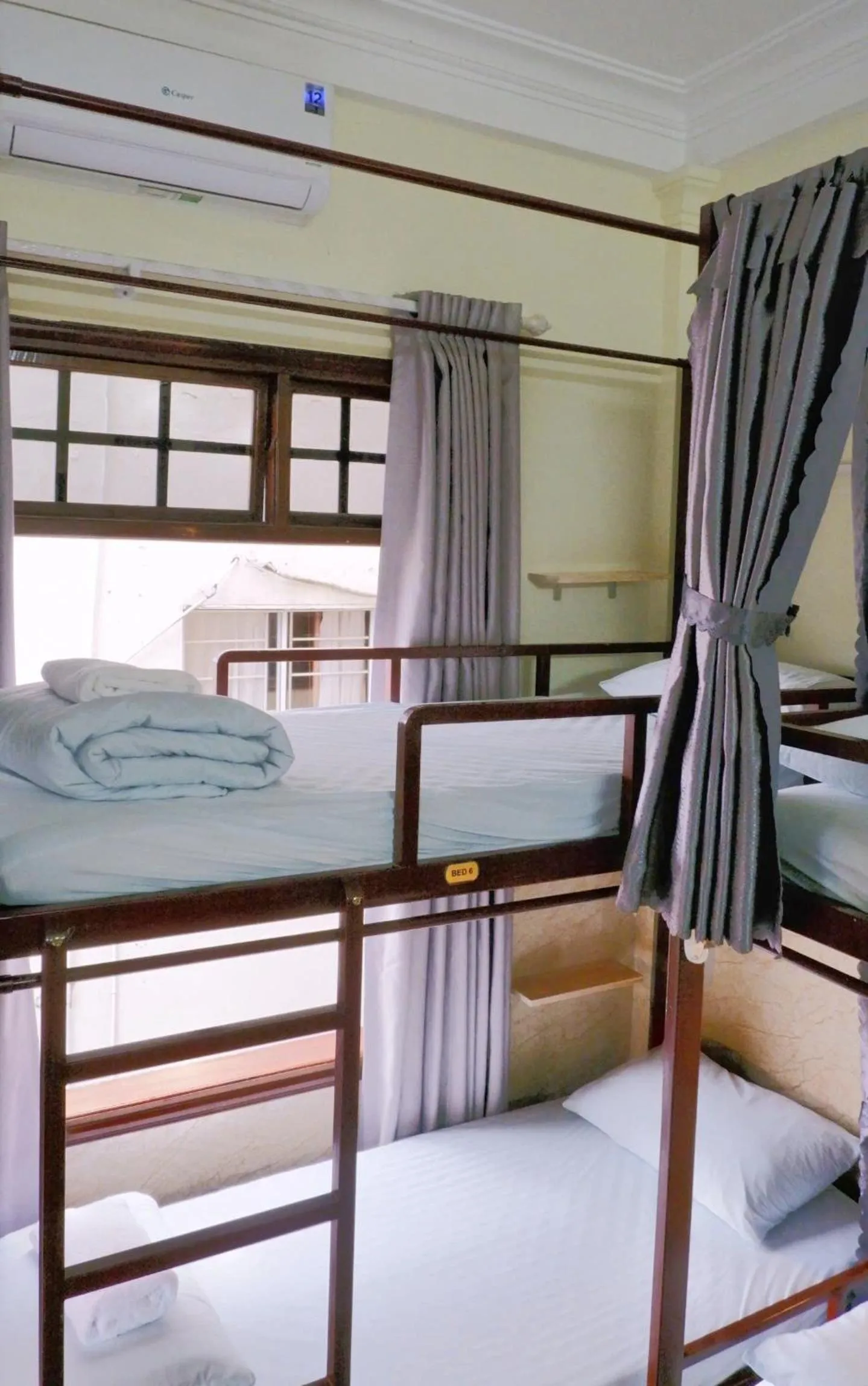 Bed in Hue Ancient Town - Homestay in Hue