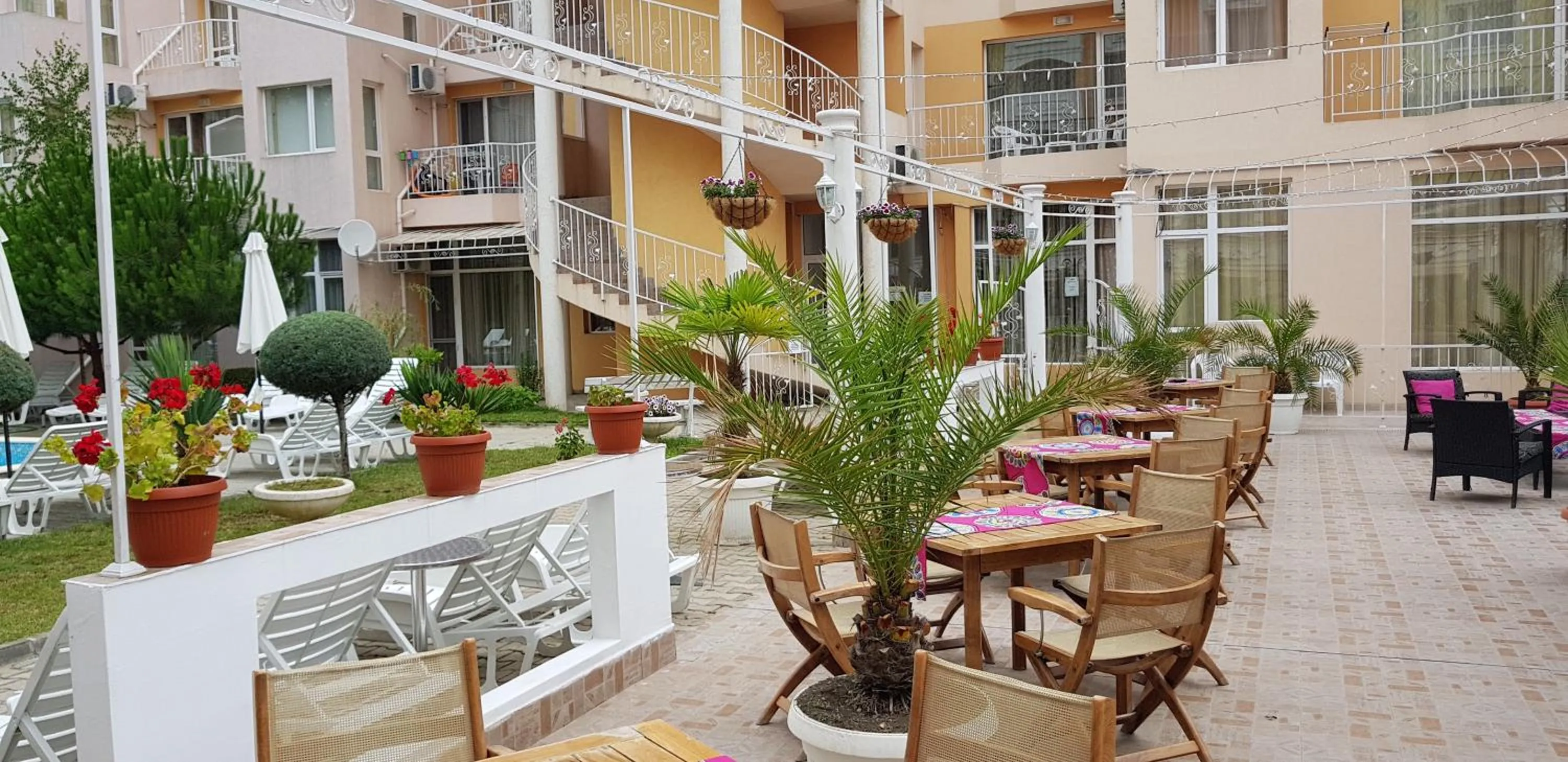 Vanilla Garden Apartments