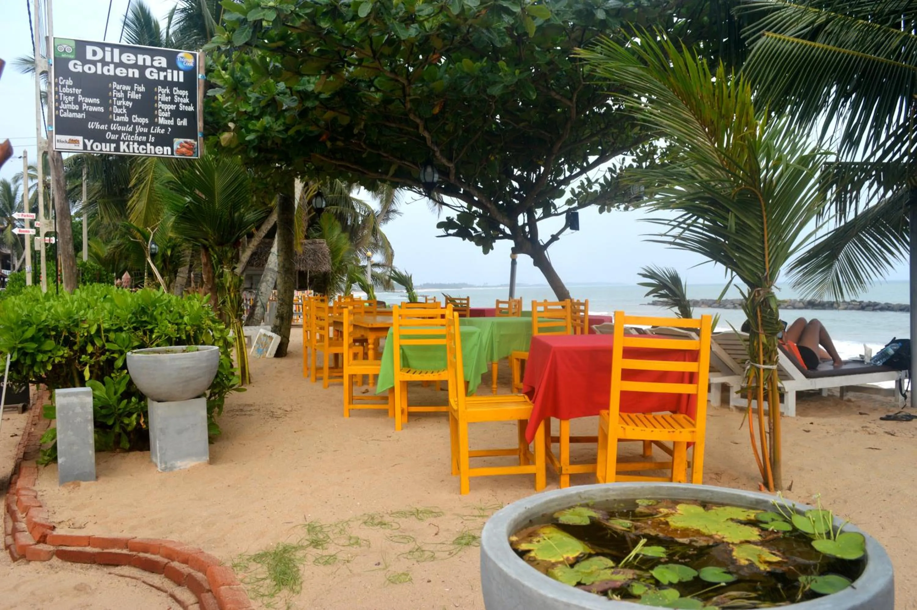 Dilena Beach Inn