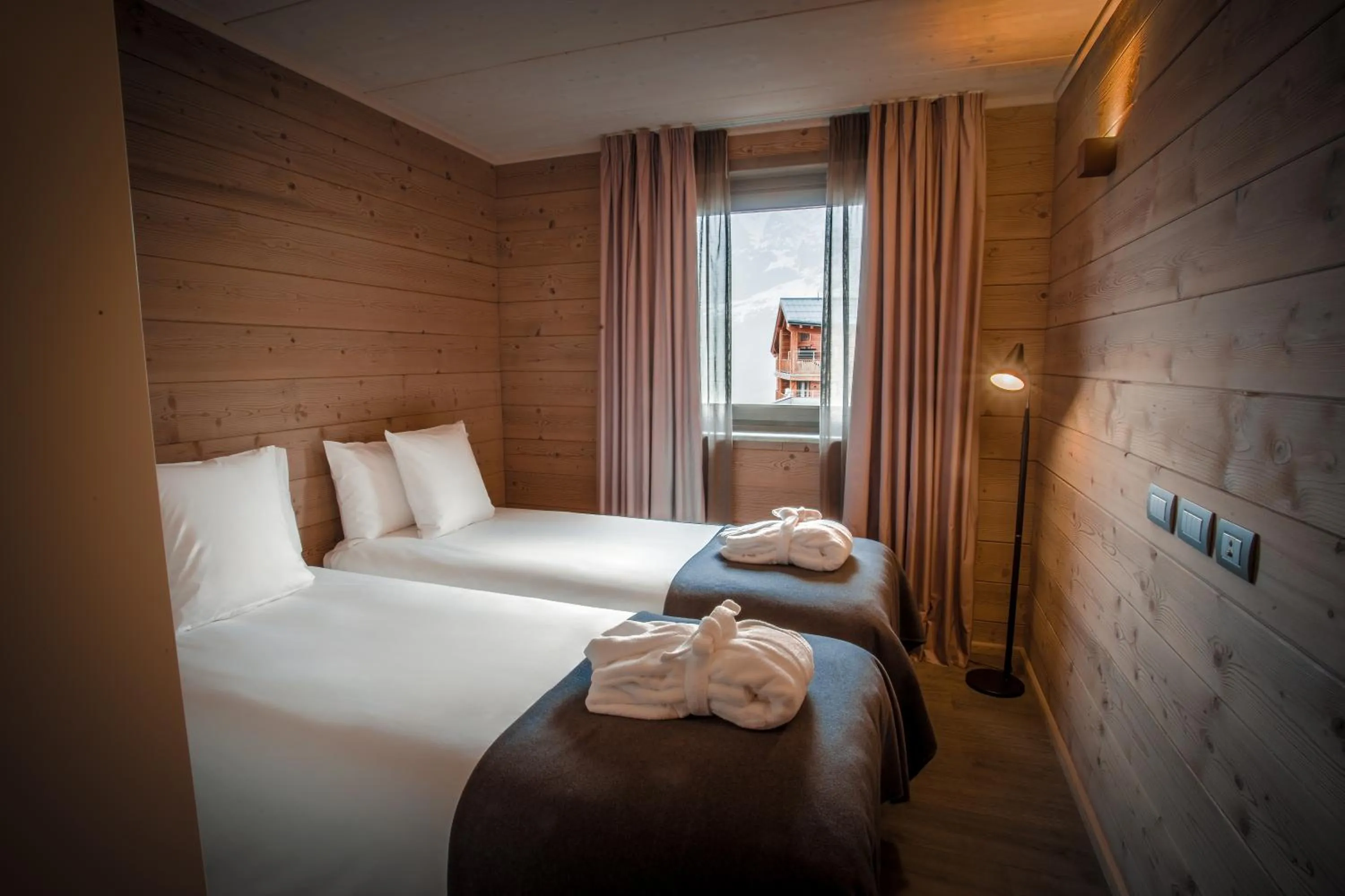 Bed in La Cresta Chalet