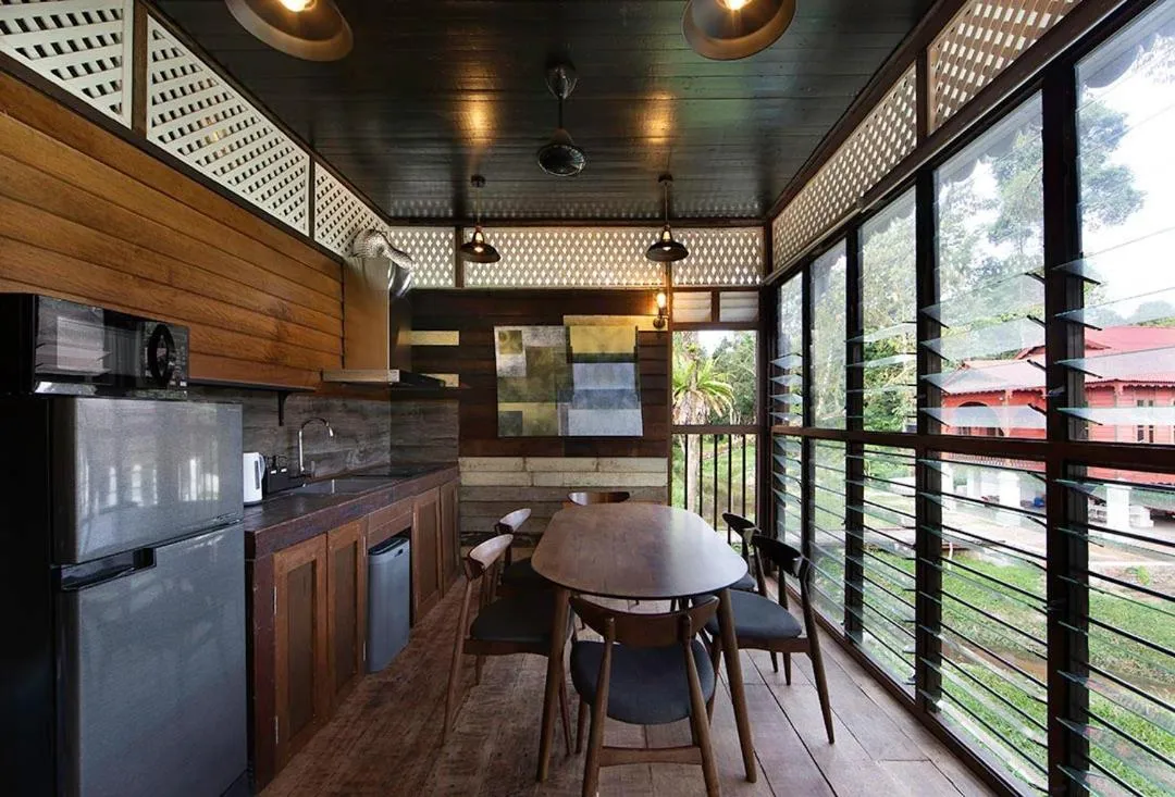 Patio in Bagas Zakariah Orchard Lodge