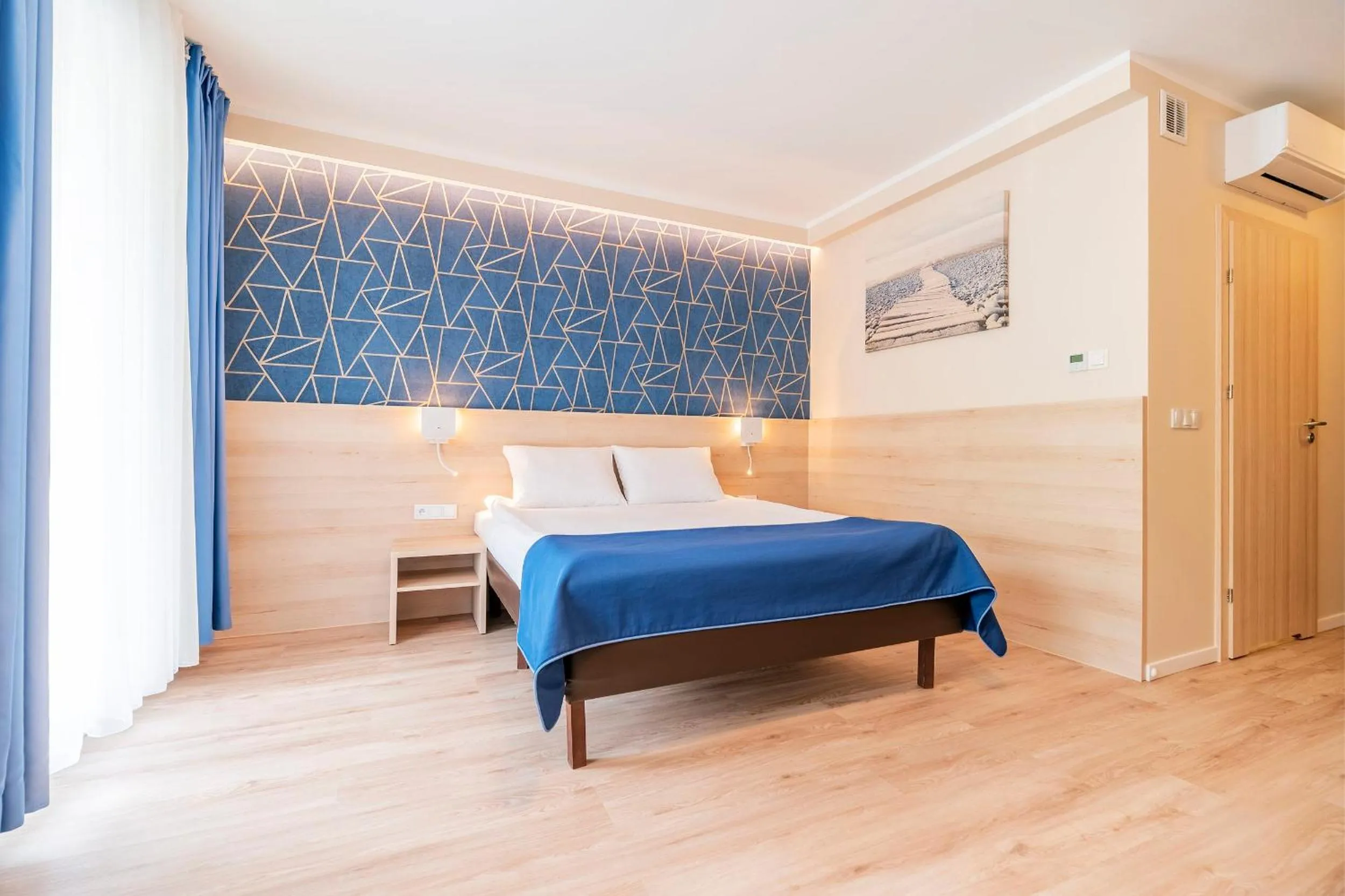 Bed in Blue Marine Mielno