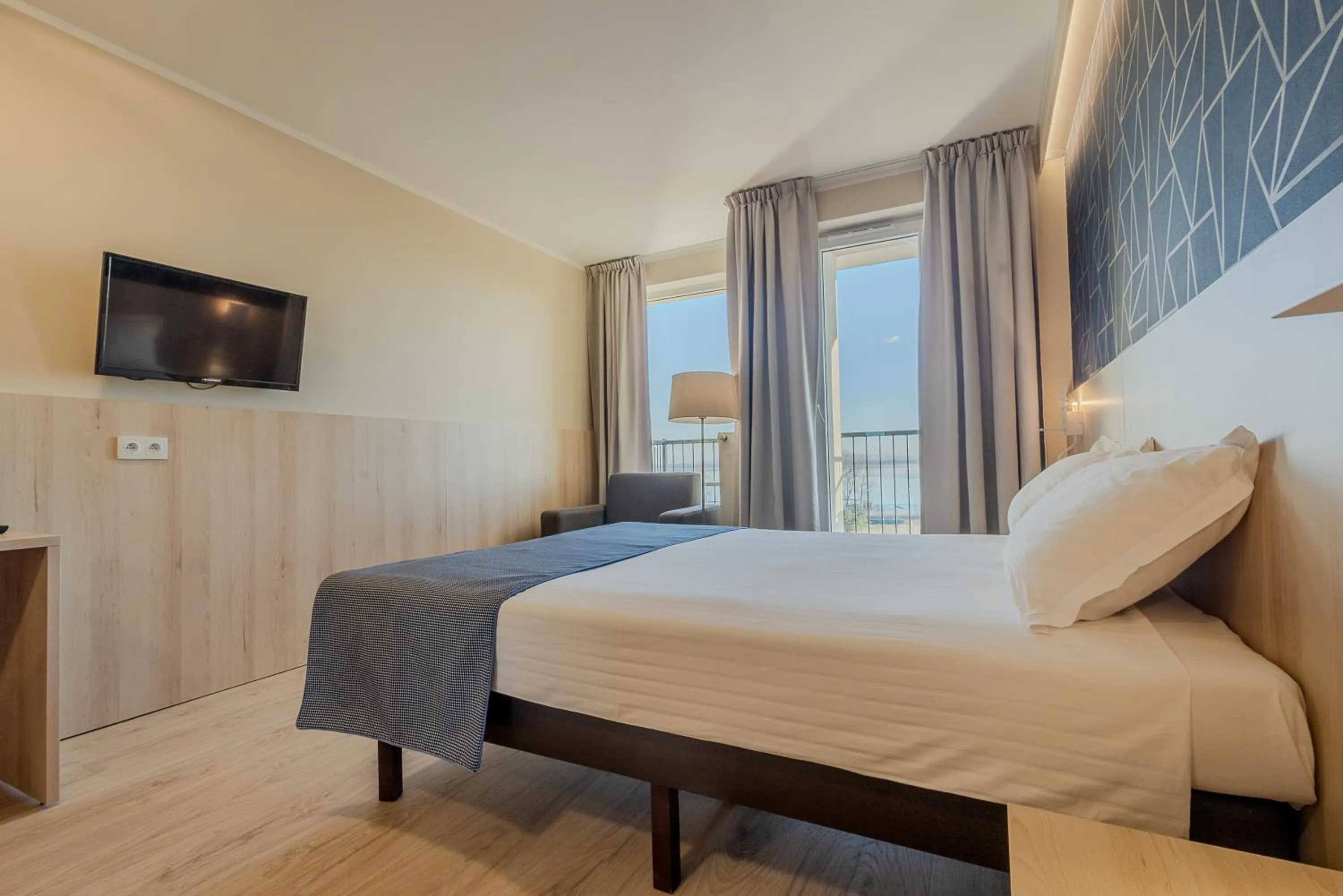 Bed in Blue Marine Mielno