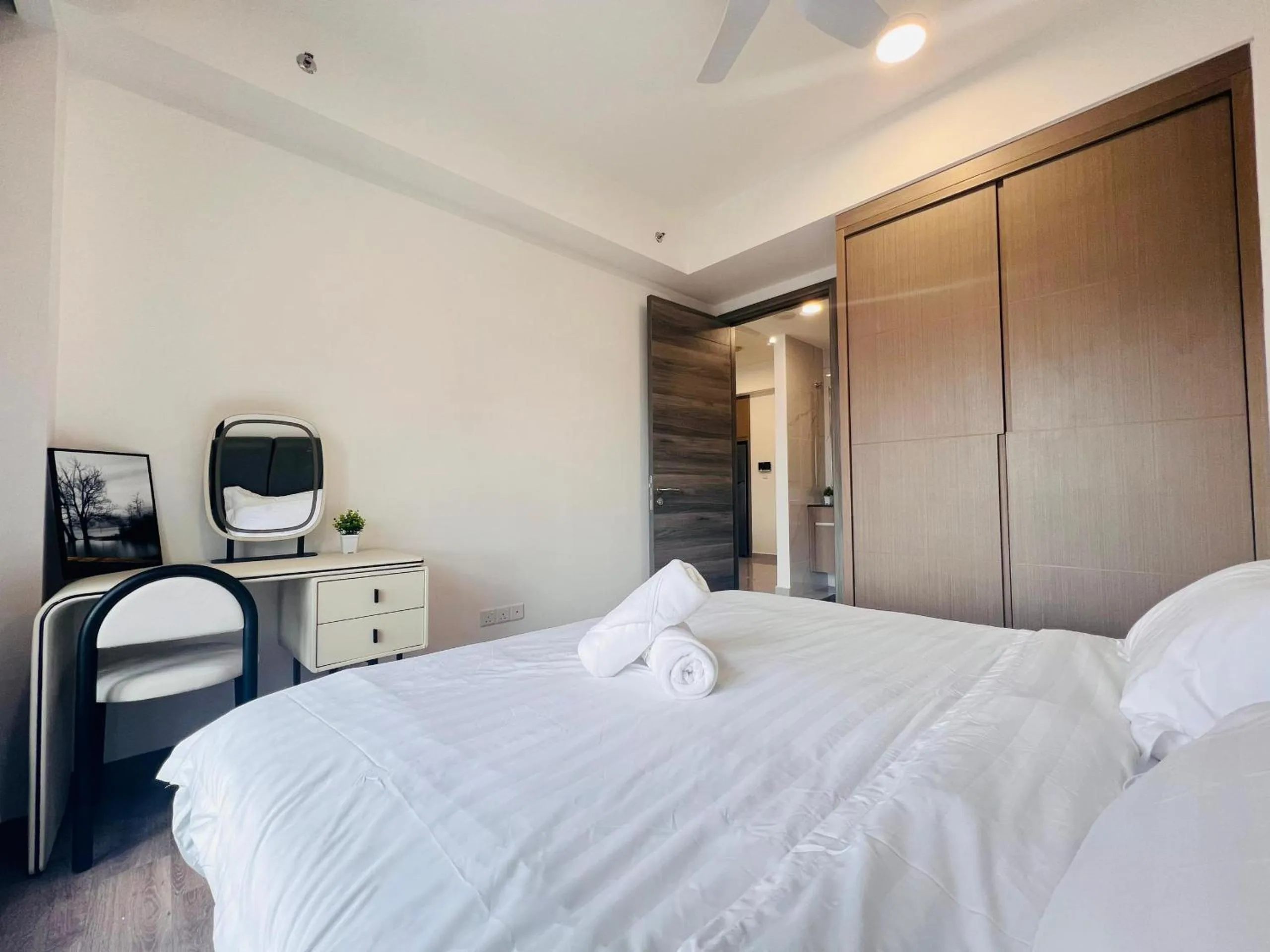 Bed in Agile Bukit Bintang by DeUrban