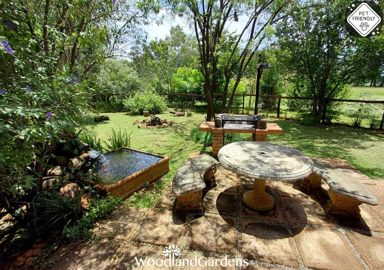 Patio in Woodland Gardens Self catering Pet Friendly Lodge