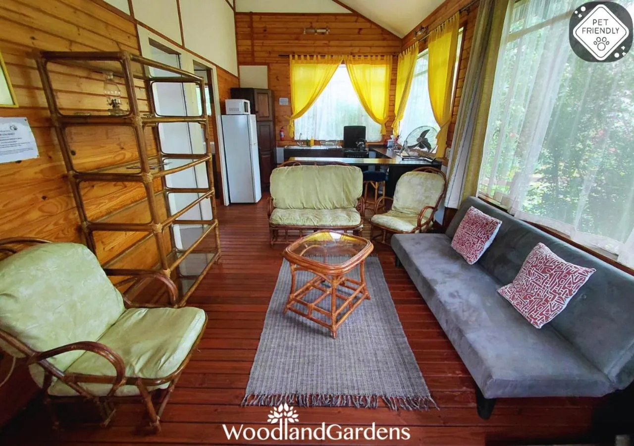 Living room in Woodland Gardens Self catering Pet Friendly Lodge