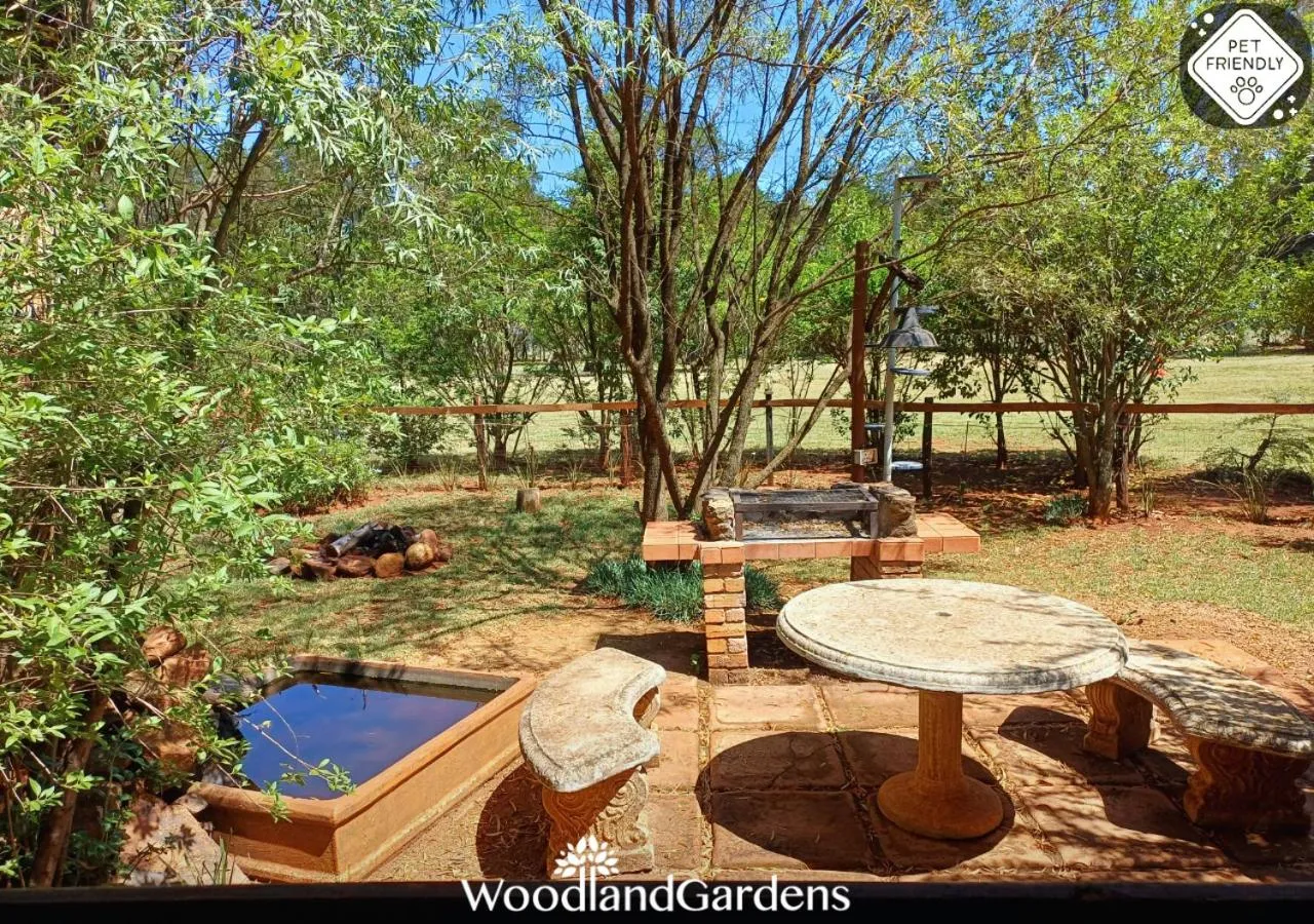 Garden in Woodland Gardens Self catering Pet Friendly Lodge