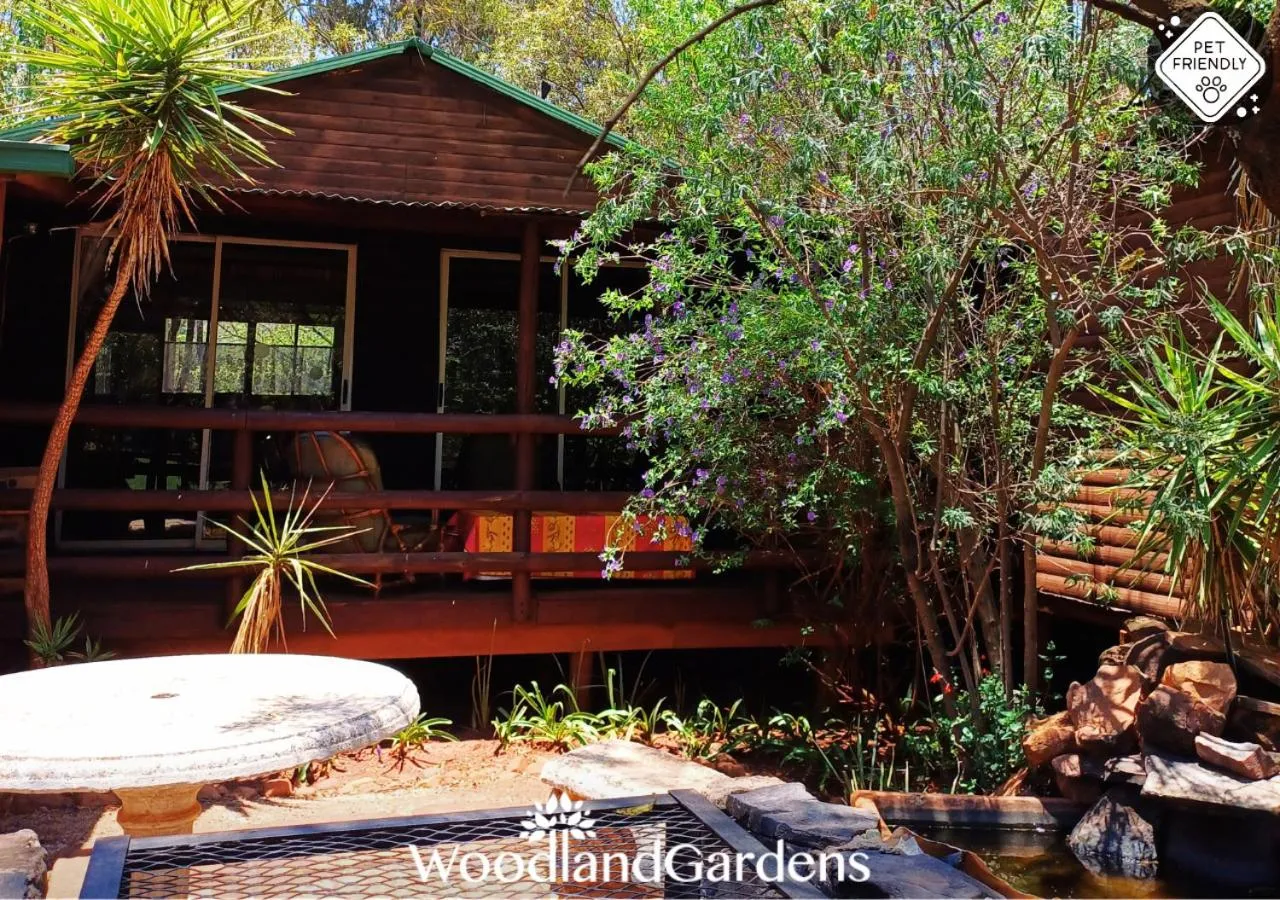 Property building in Woodland Gardens Self catering Pet Friendly Lodge