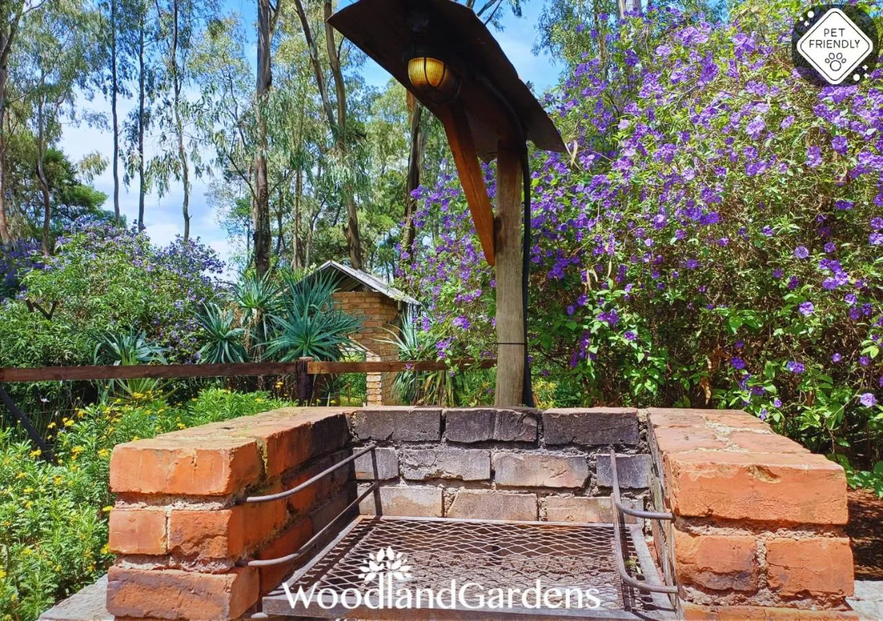 BBQ facilities in Woodland Gardens Self catering Pet Friendly Lodge