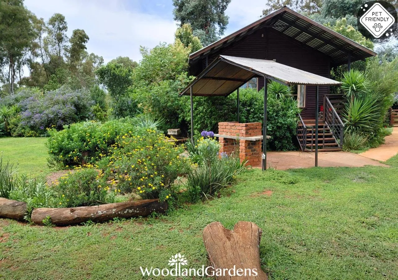 Garden in Woodland Gardens Self catering Pet Friendly Lodge