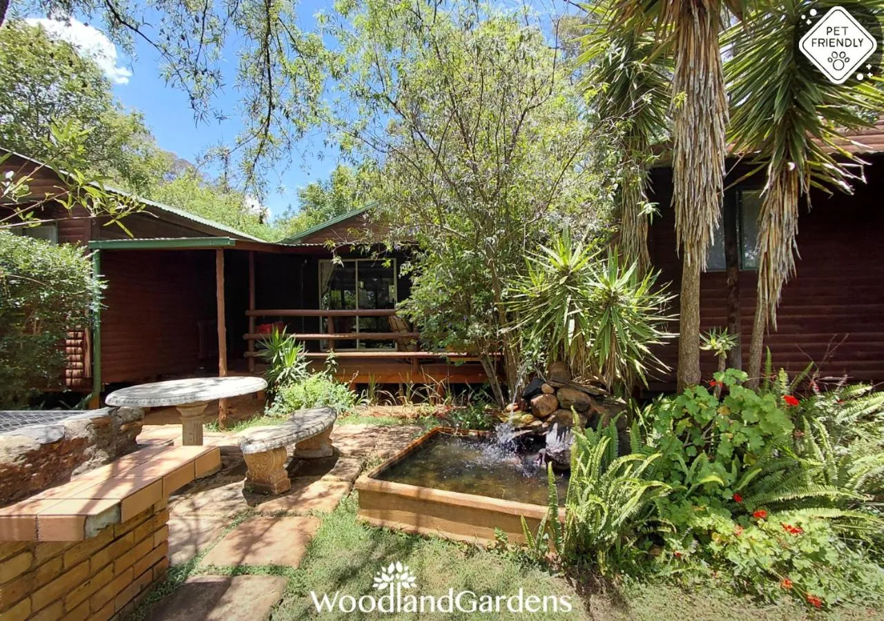 Property building in Woodland Gardens Self catering Pet Friendly Lodge