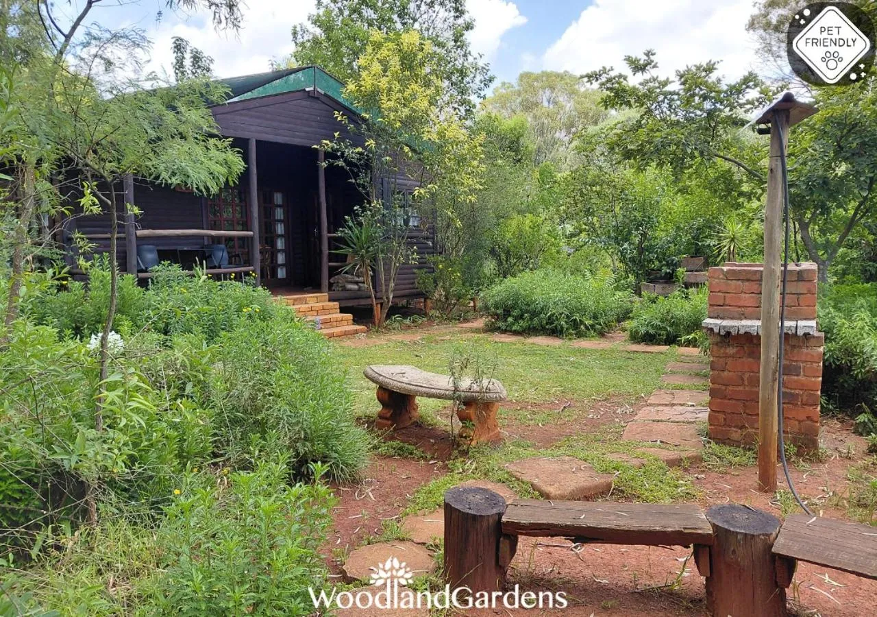 Garden in Woodland Gardens Self catering Pet Friendly Lodge