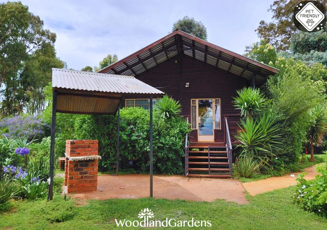 Property building in Woodland Gardens Self catering Pet Friendly Lodge