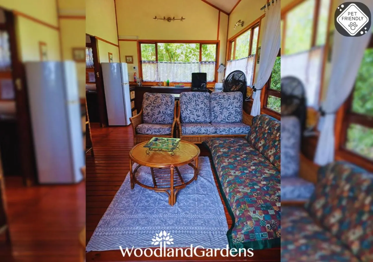 Living room in Woodland Gardens Self catering Pet Friendly Lodge