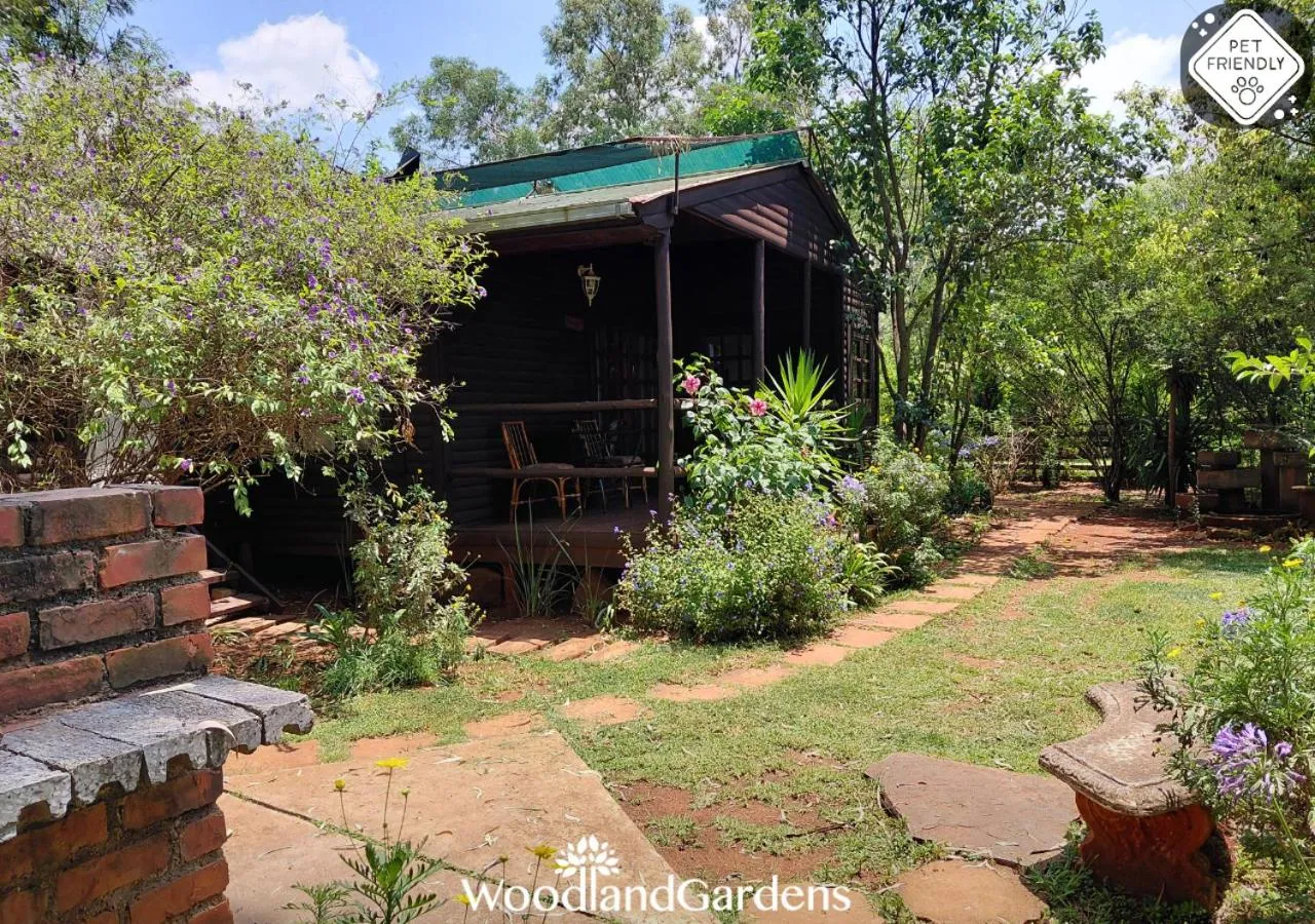 Property building in Woodland Gardens Self catering Pet Friendly Lodge