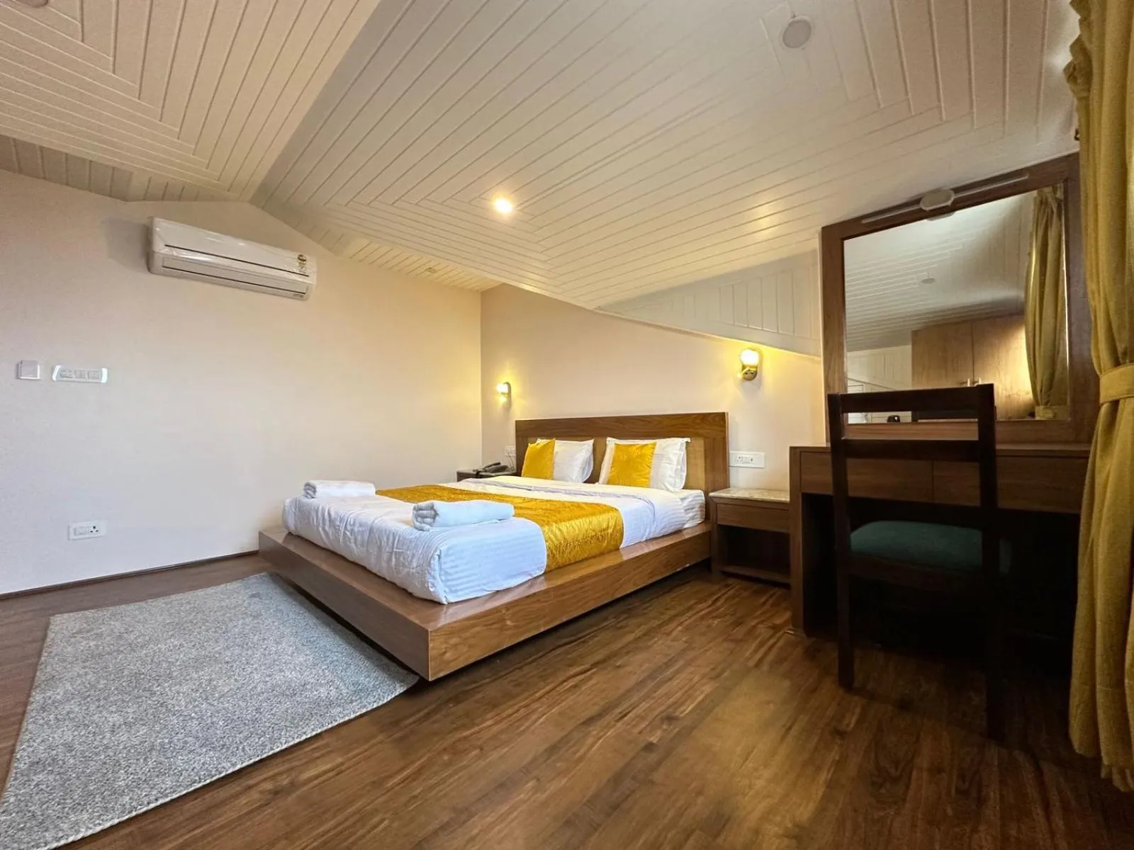 Bed in Luxe Haven Residency