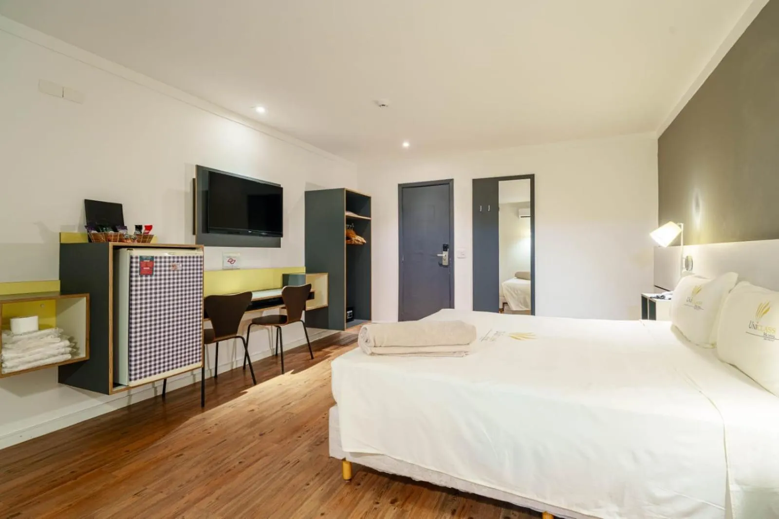 Bed in Uniclass Hotel Pinheiros