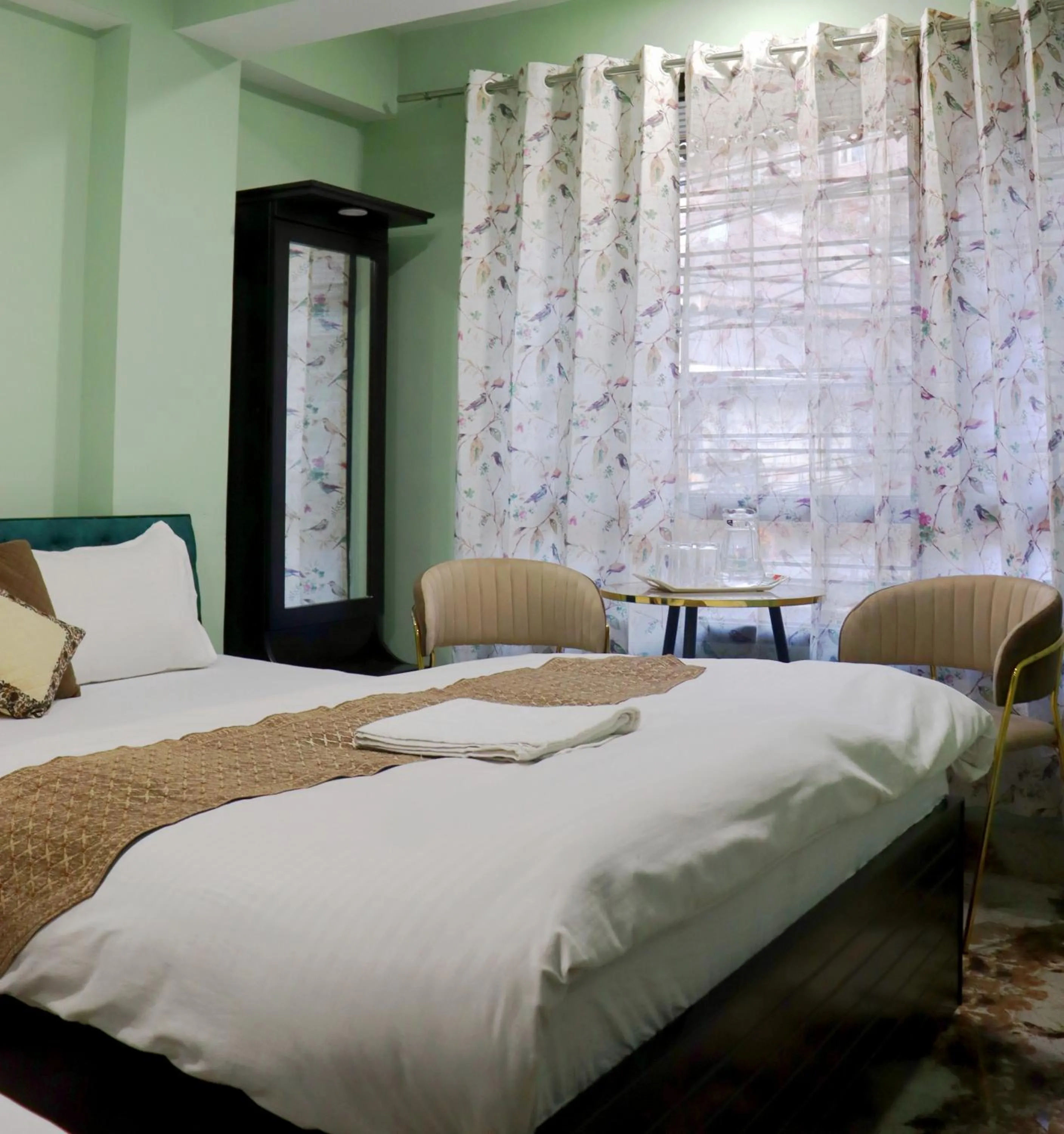 Bed in Darjeeling Homes The Grace