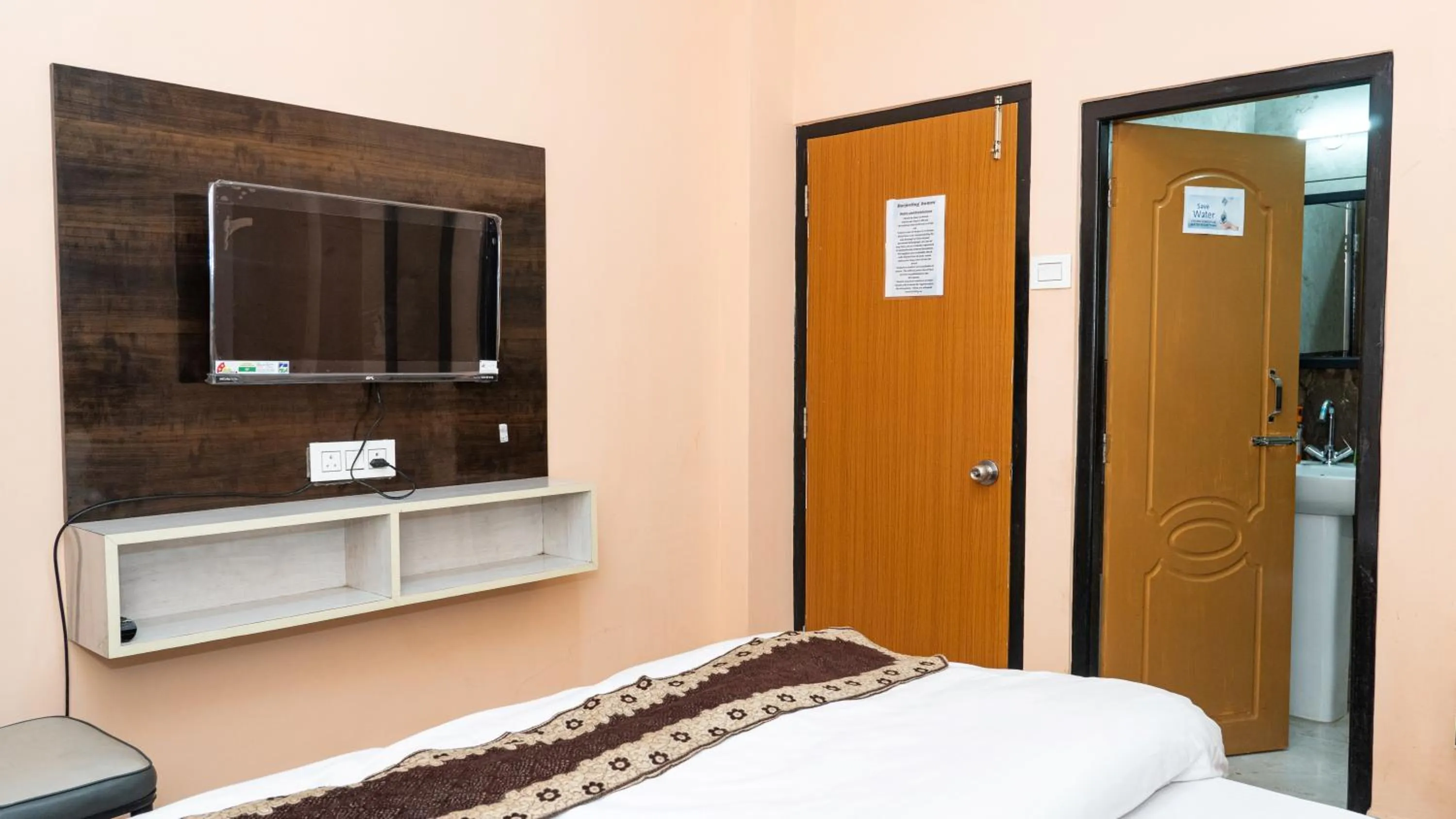 Bed in Darjeeling Homes The Grace