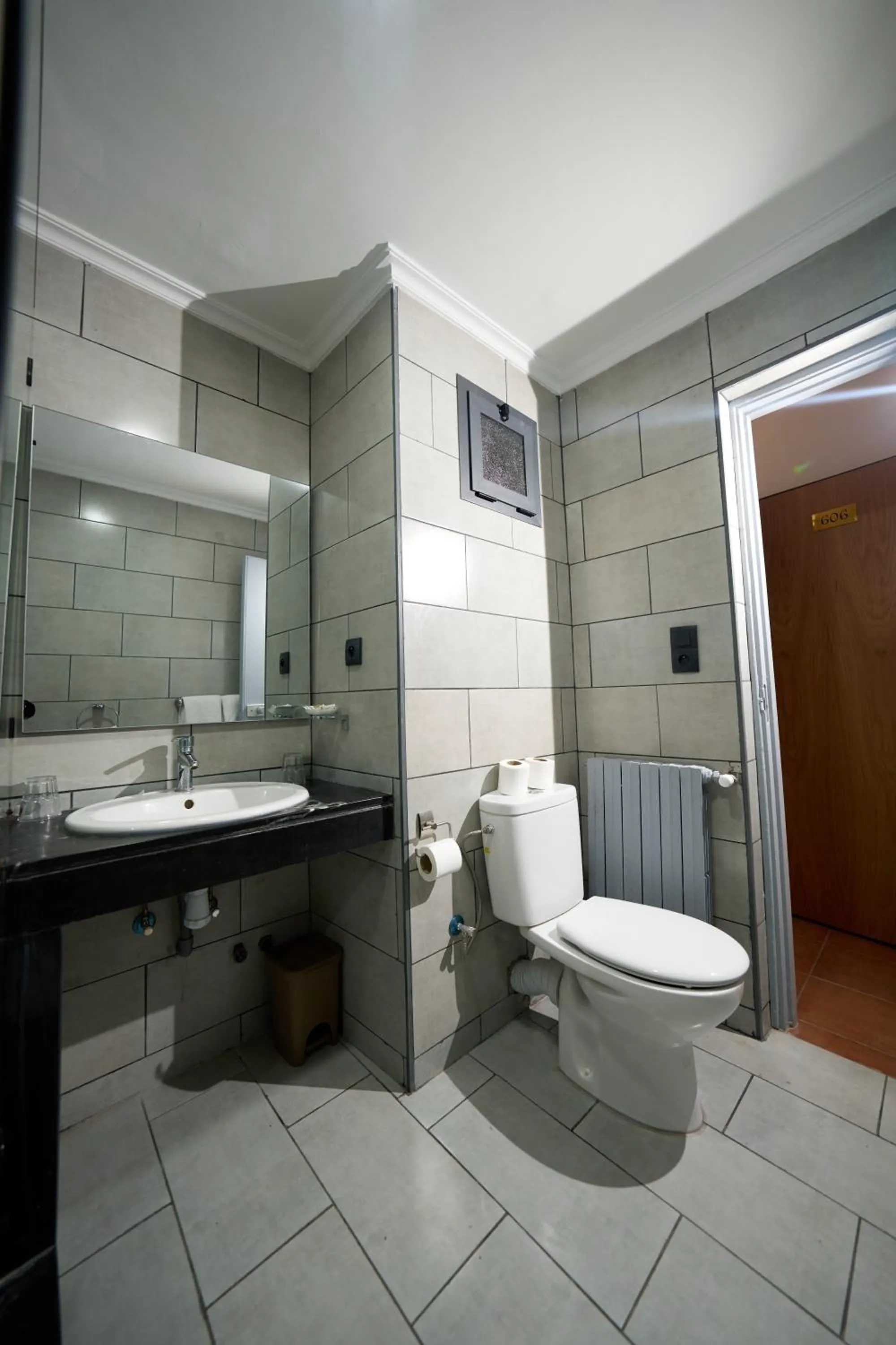 Toilet in Hotel Bab Mansour