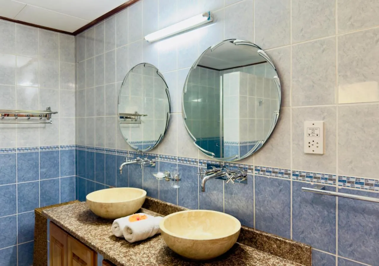 Bathroom in Patatran Village Hotel