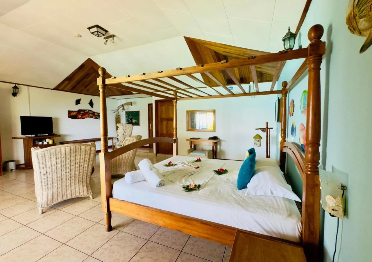 Bedroom, Bed in Patatran Village Hotel