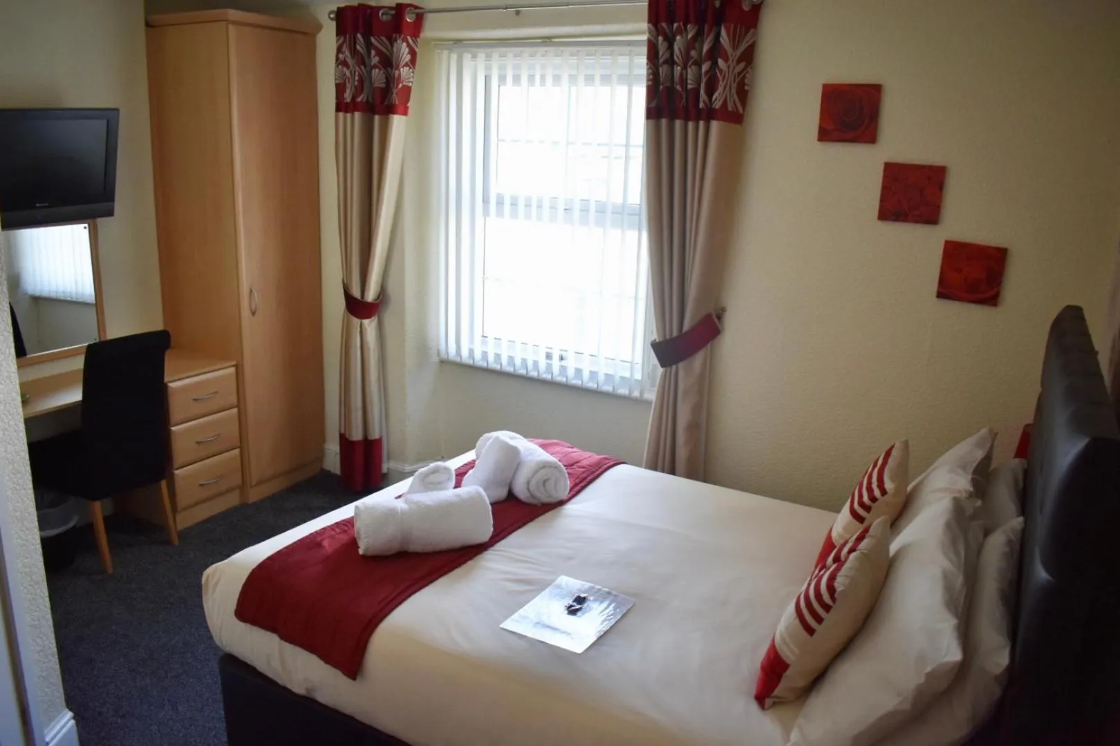 Bed in Milverton House