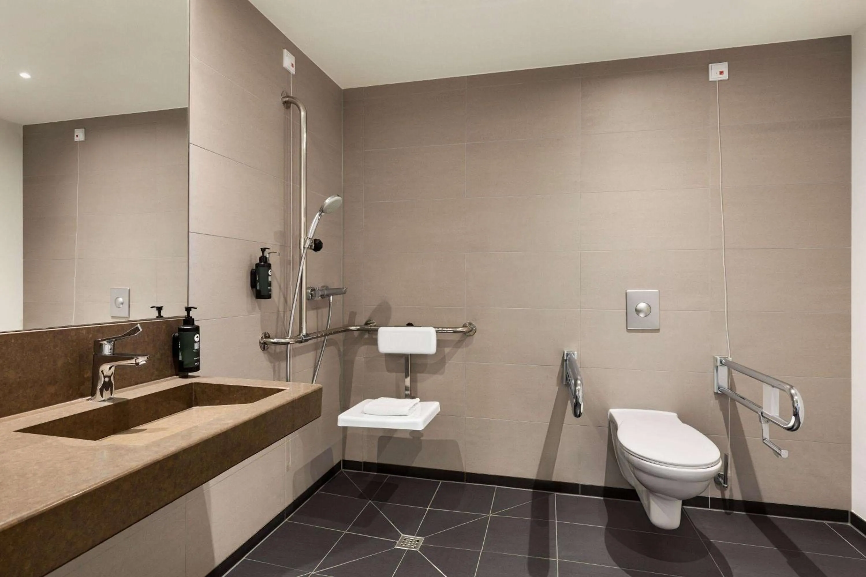 Shower in Vienna House Easy by Wyndham Osnabrück City & Apartments