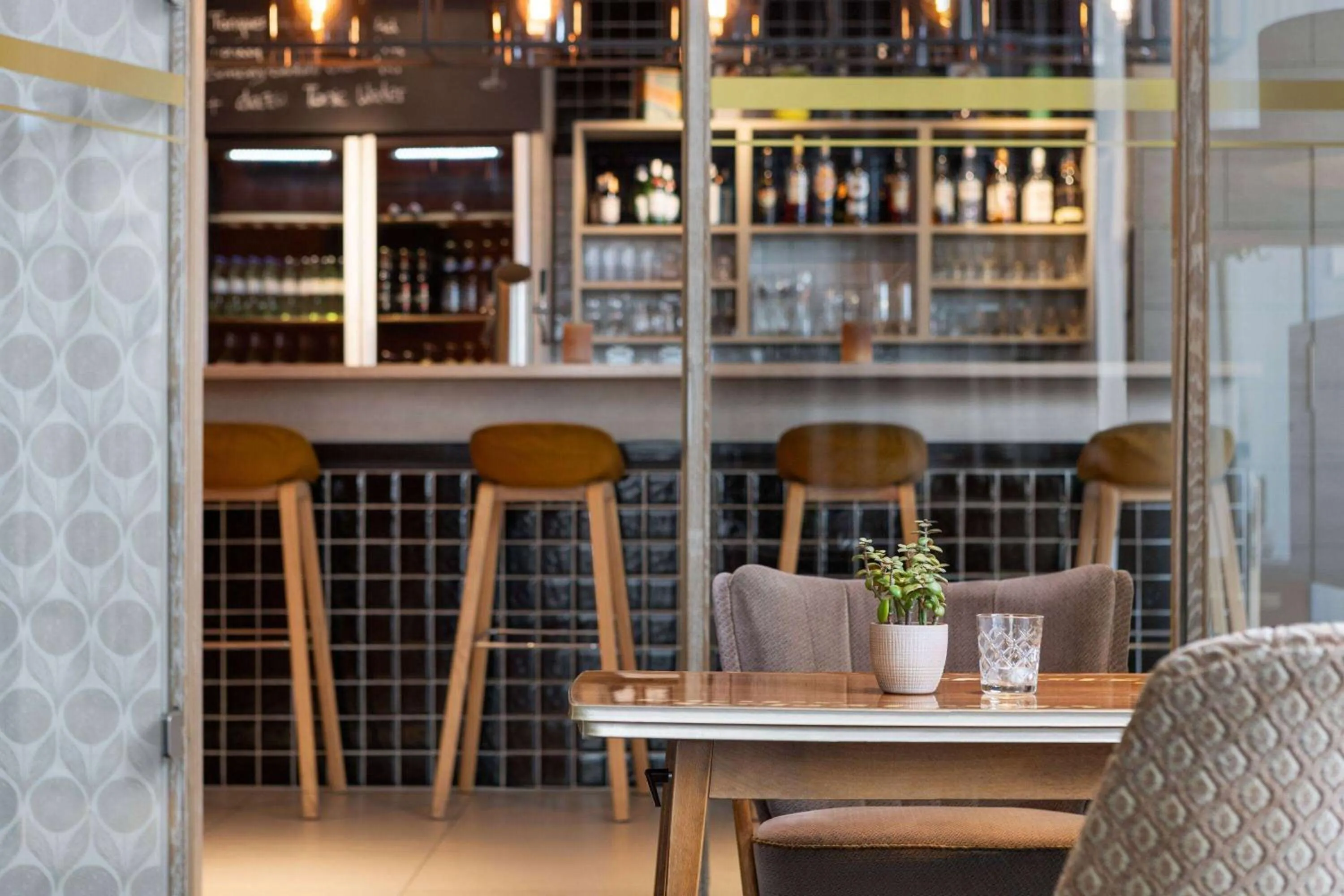 Lobby or reception in Vienna House Easy by Wyndham Osnabrück City & Apartments