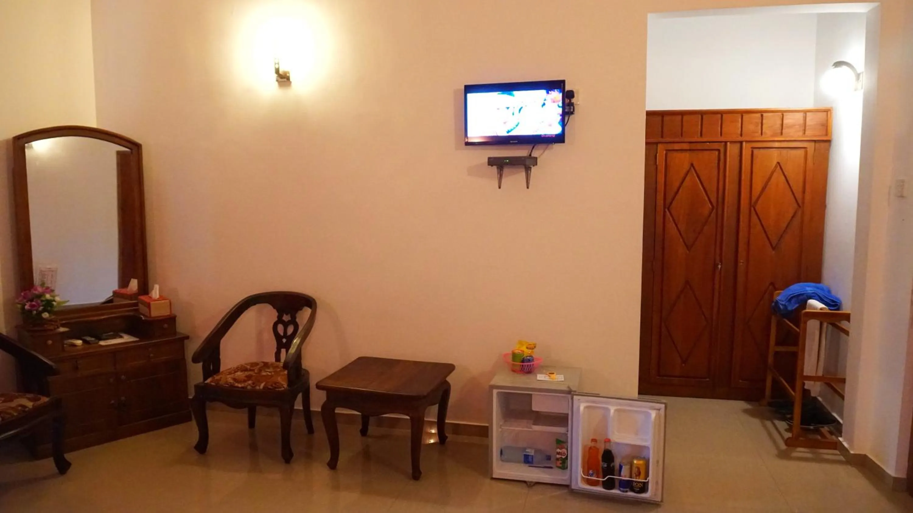 Seating area in Ziegler Cottage