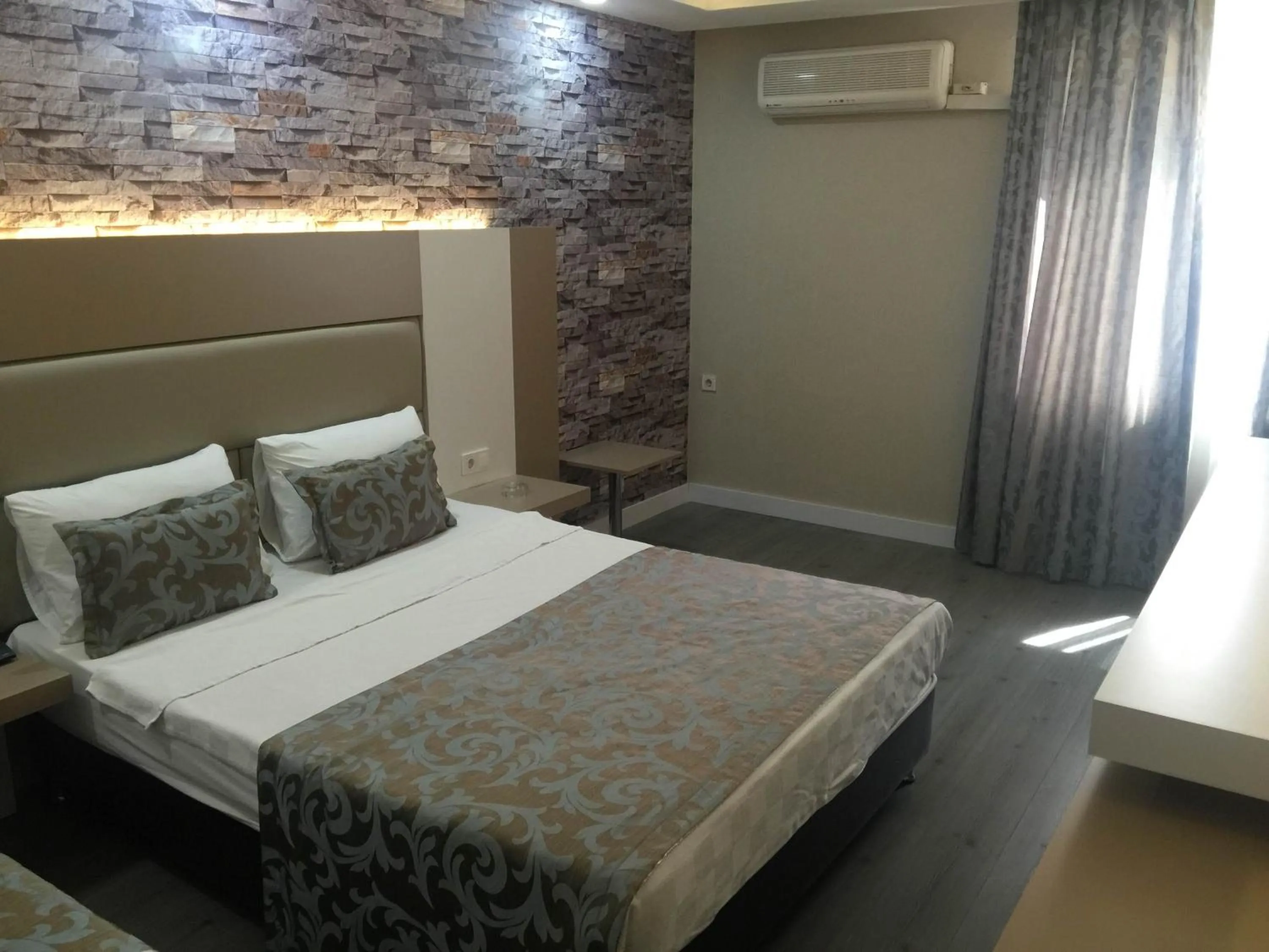 Photo of the whole room in Grand Kayalar Hotel