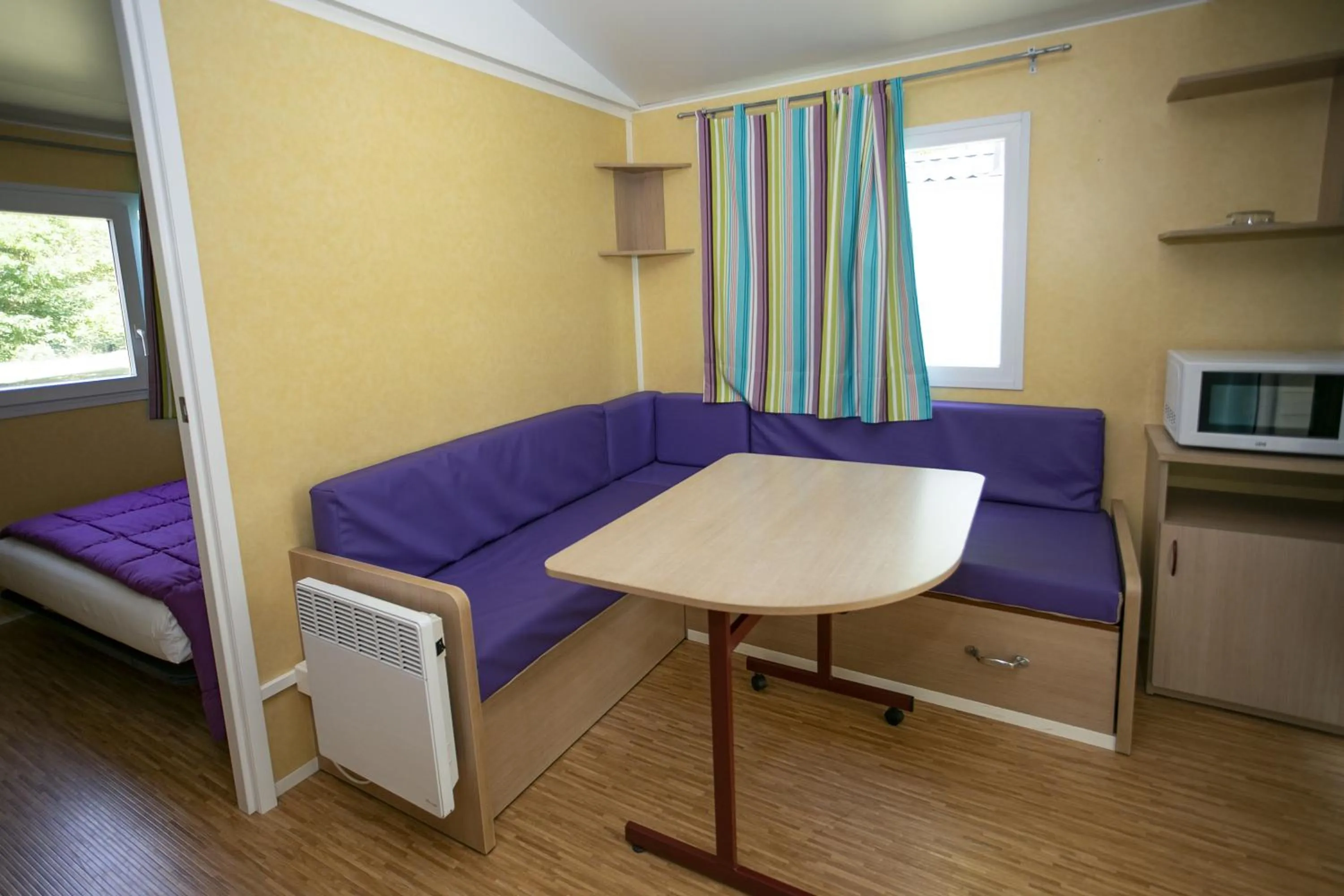 Dining area in La Bastide
