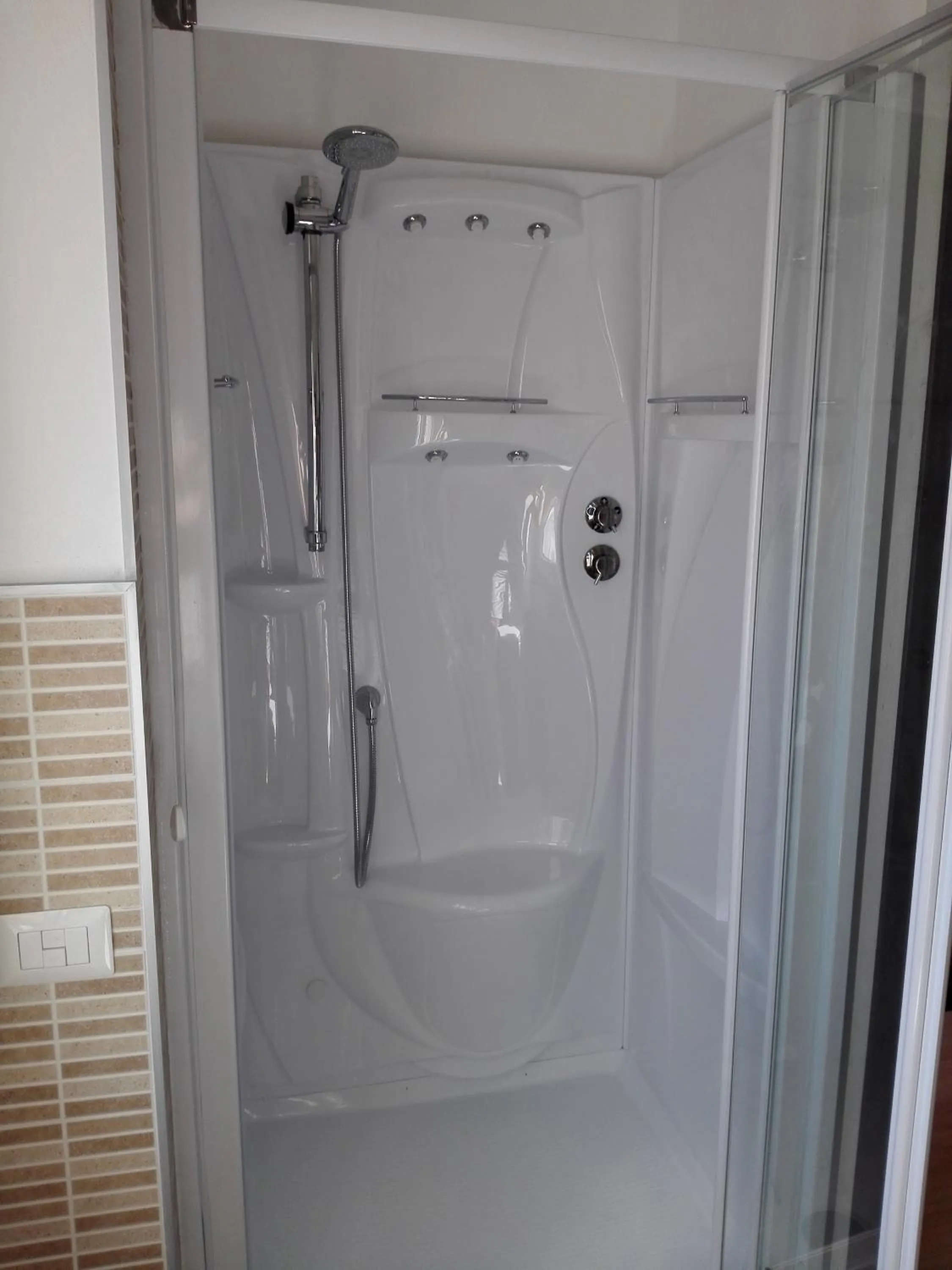 Shower in B&B Rosa Blu