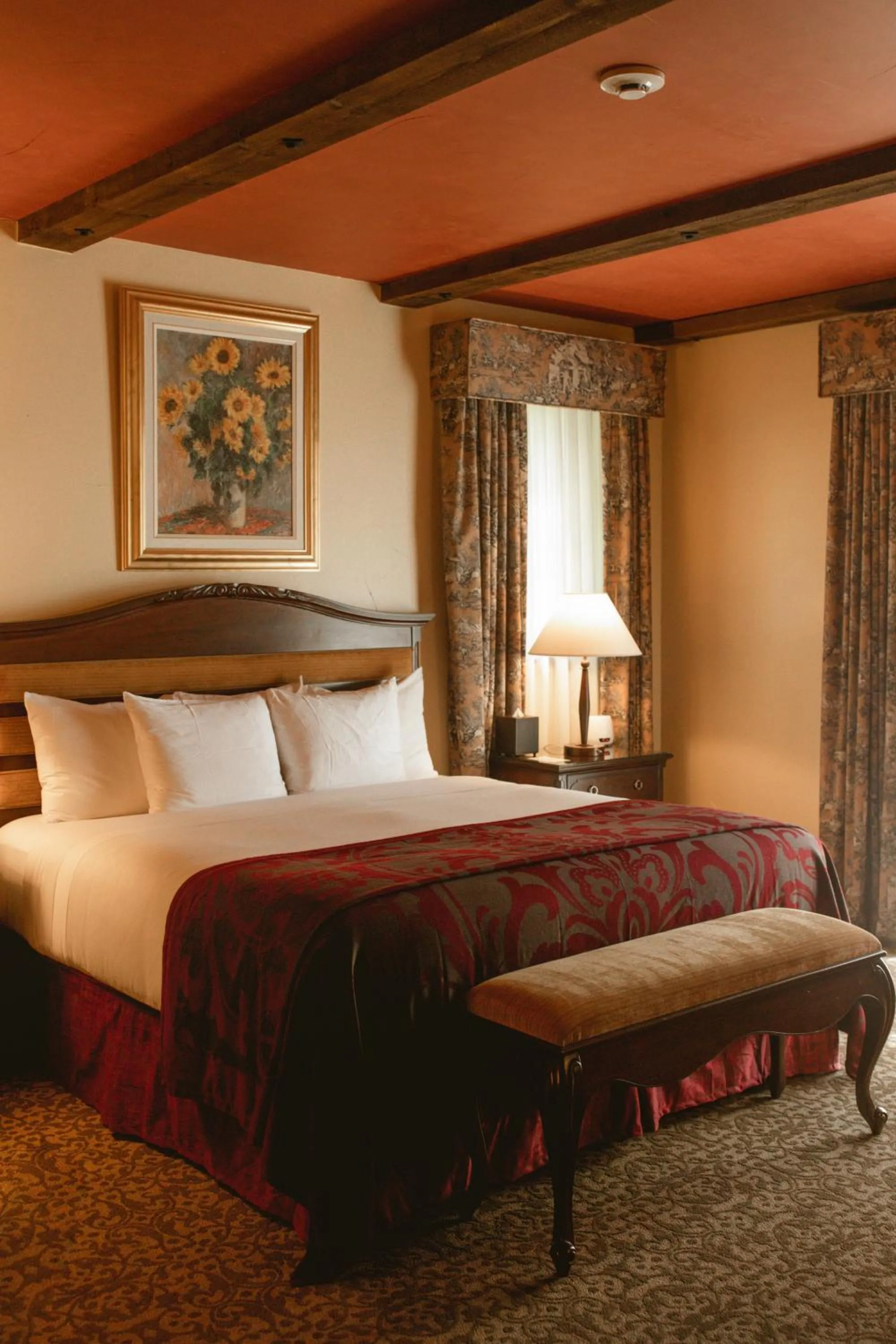 Bed in Mirbeau Inn & Spa - Skaneateles