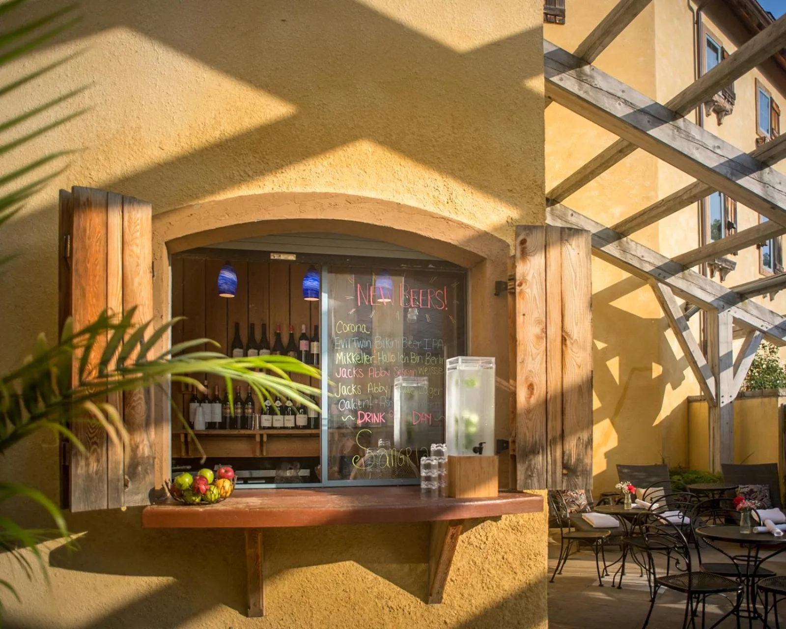 Lounge or bar in Mirbeau Inn & Spa - Skaneateles