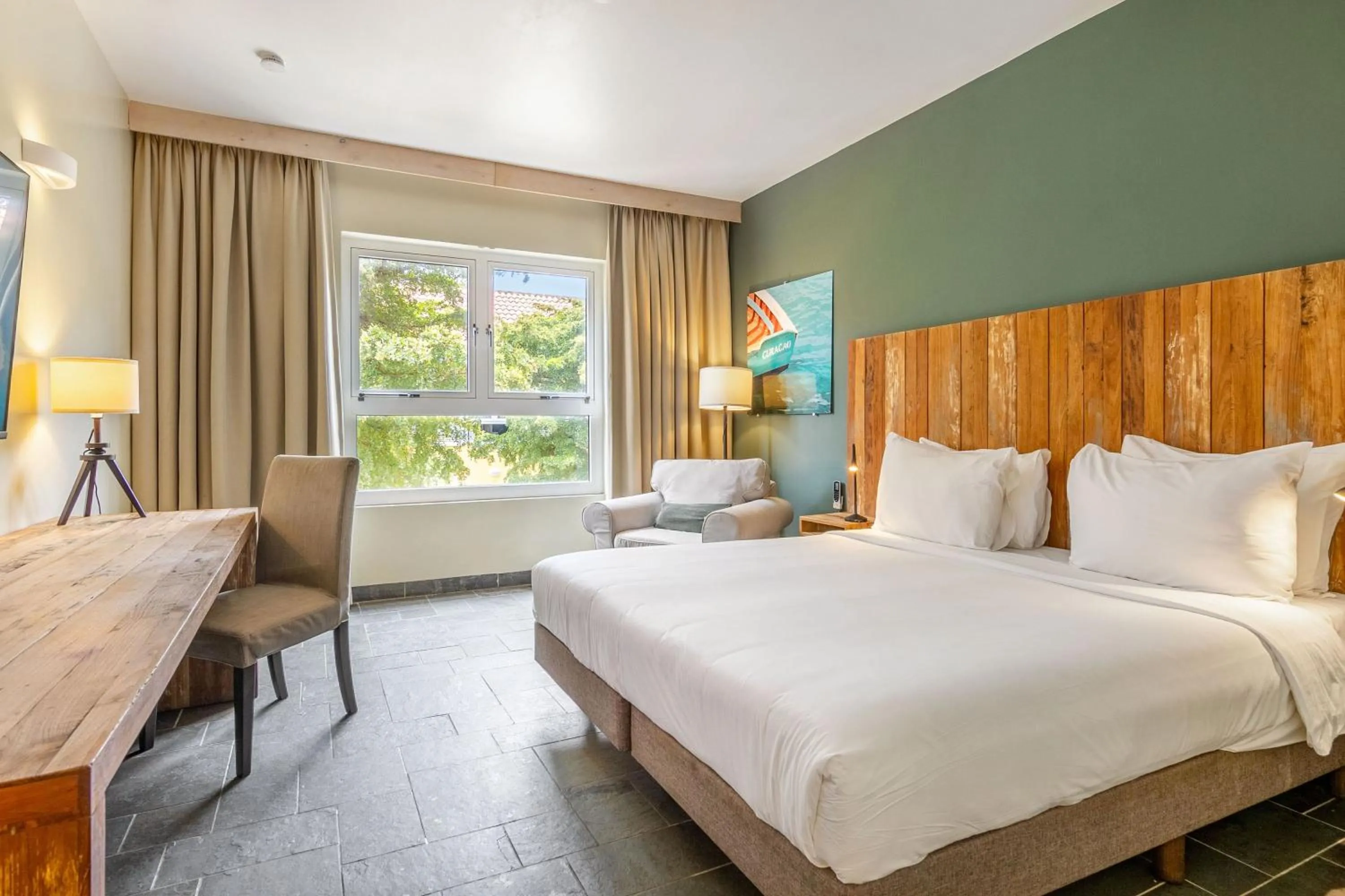 Bed in Bayside Boutique Hotel - Blue Bay Golf & Beach Resort