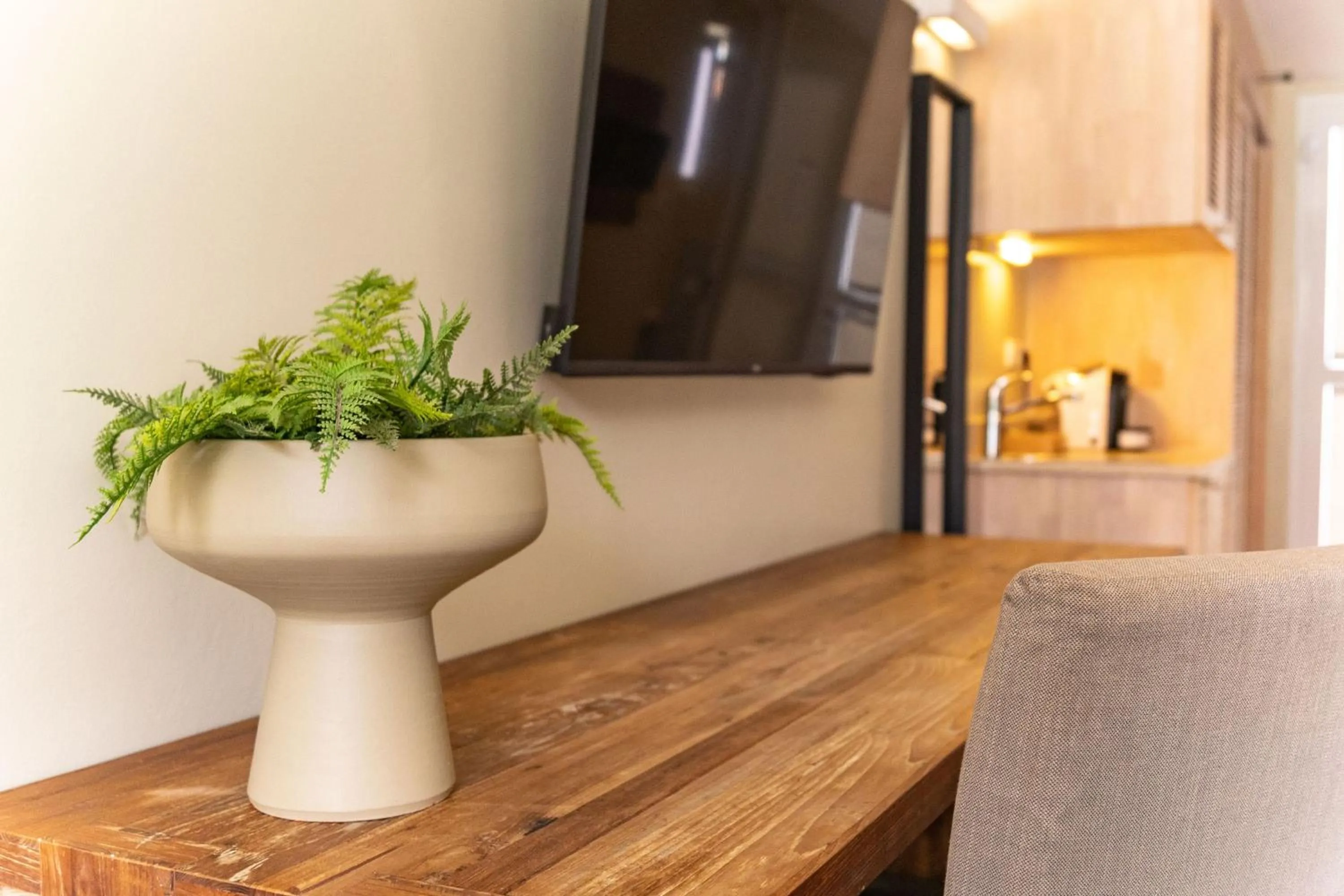 TV and multimedia in Bayside Boutique Hotel - Blue Bay Golf & Beach Resort