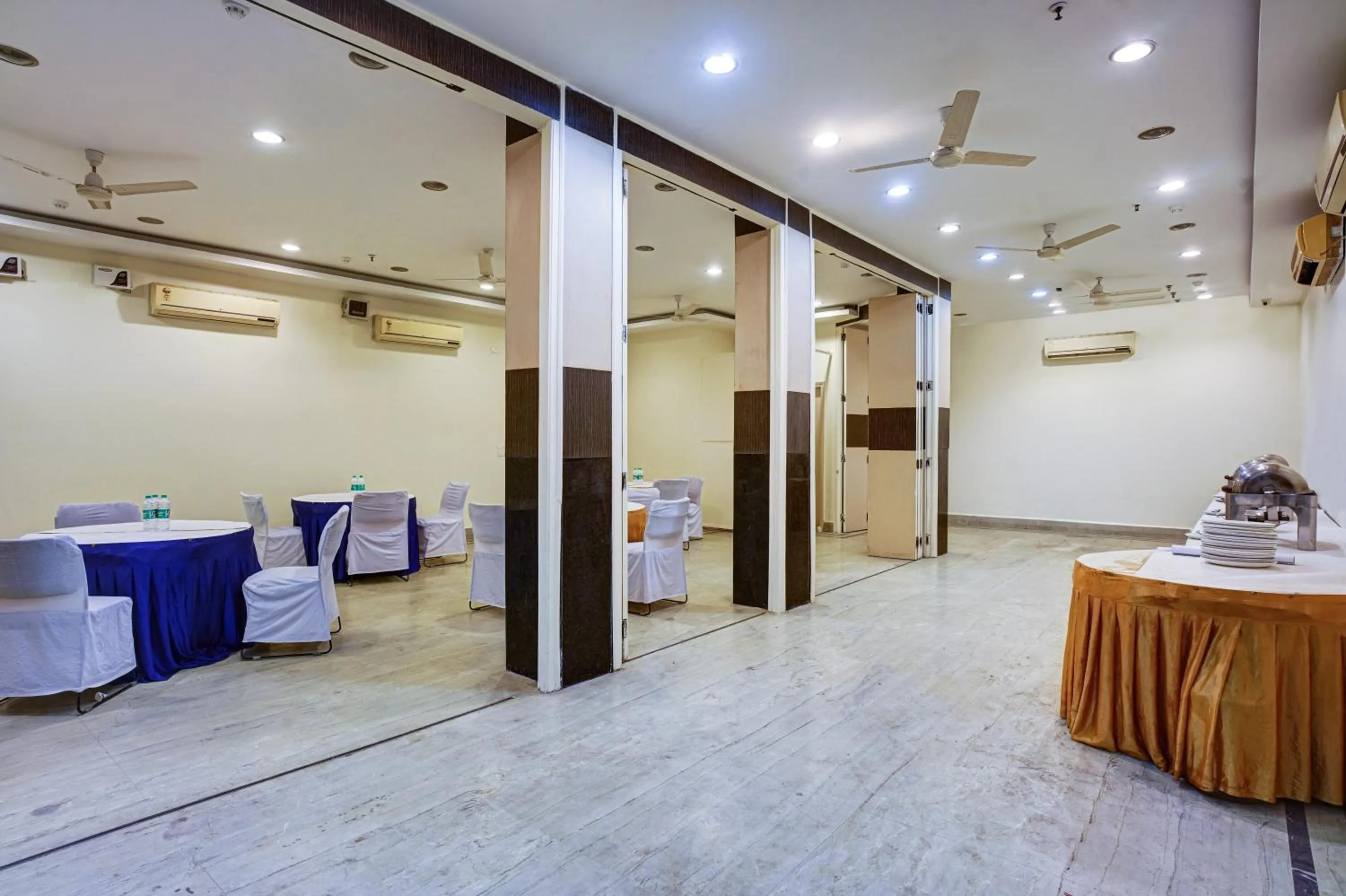 Banquet/Function facilities in Hotel Amby Inn by Quadis - Lajpat Nagar