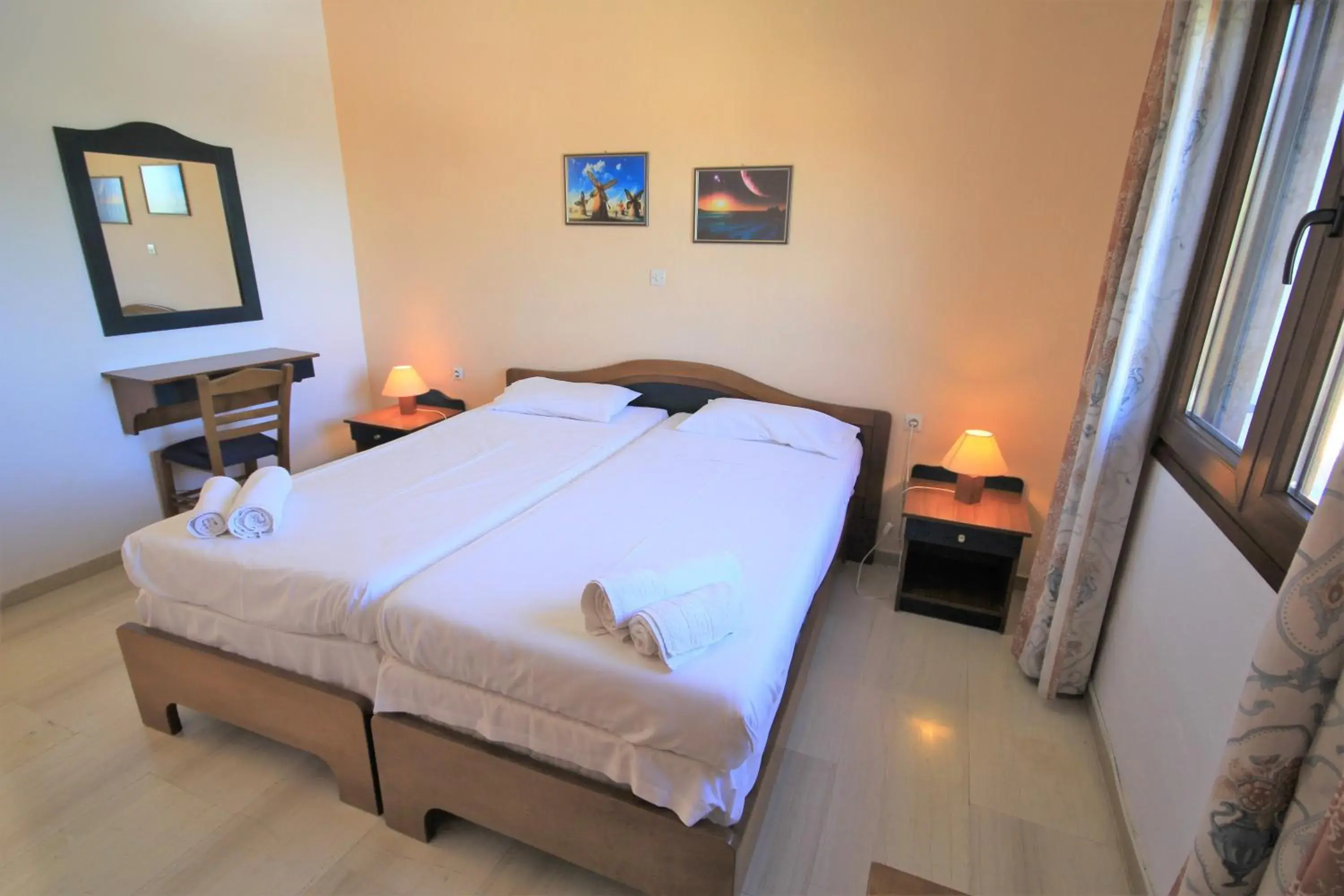 Two-Bedroom Apartment with Garden View in Delphi Hotel Two-Bedroom Apartment with Garden View in Delphi Hotel